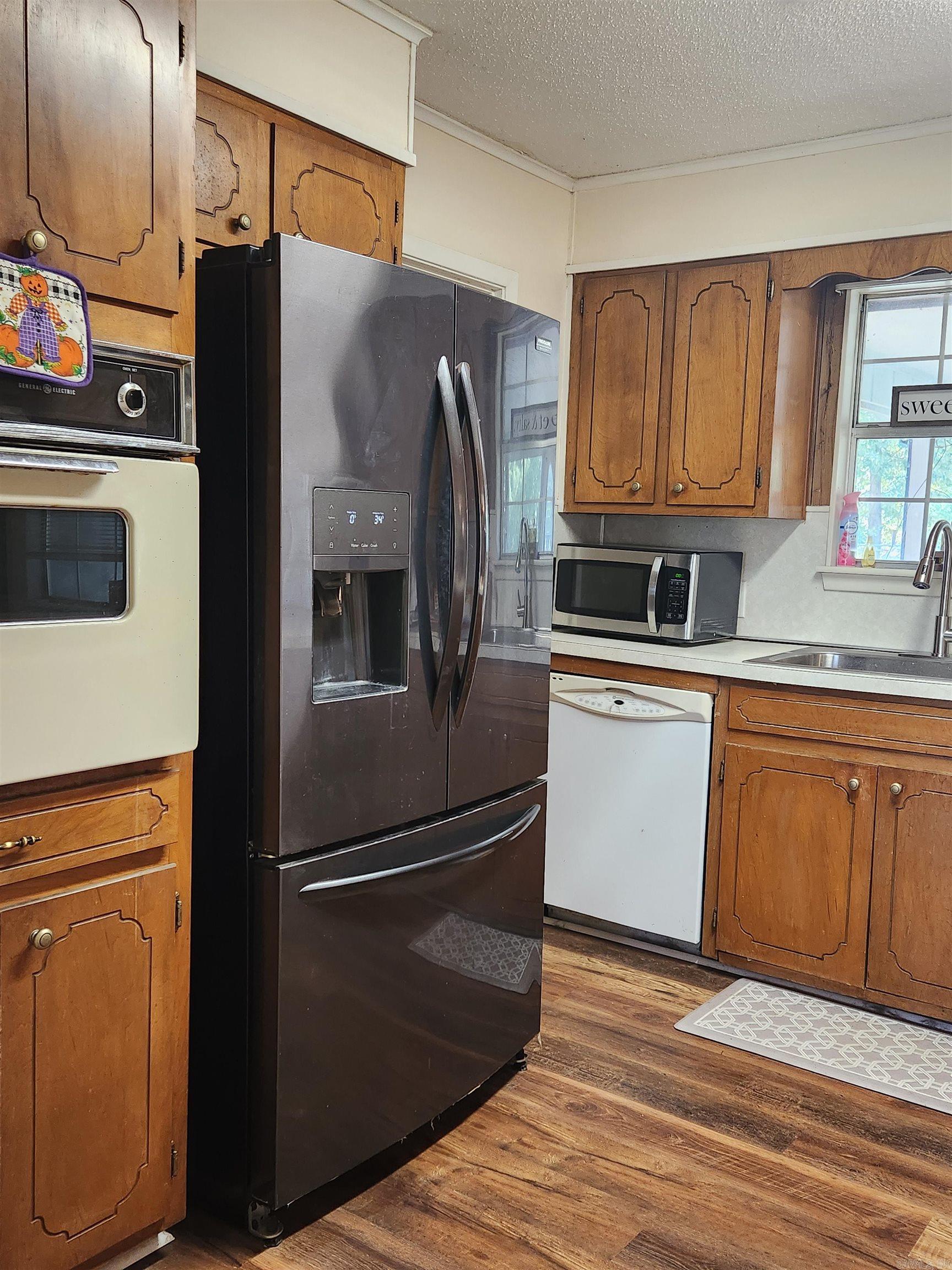 JAMESTOWN DEVL CO S/D - Residential