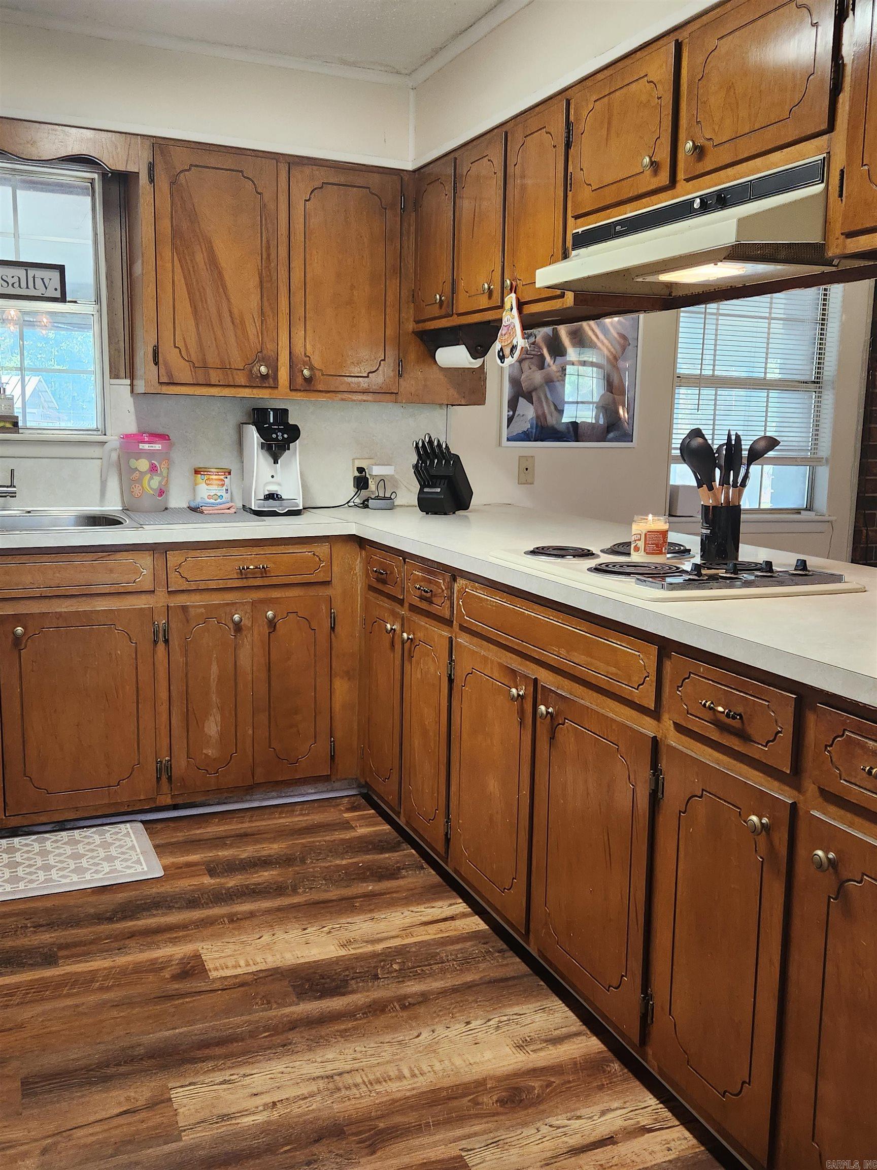 JAMESTOWN DEVL CO S/D - Residential