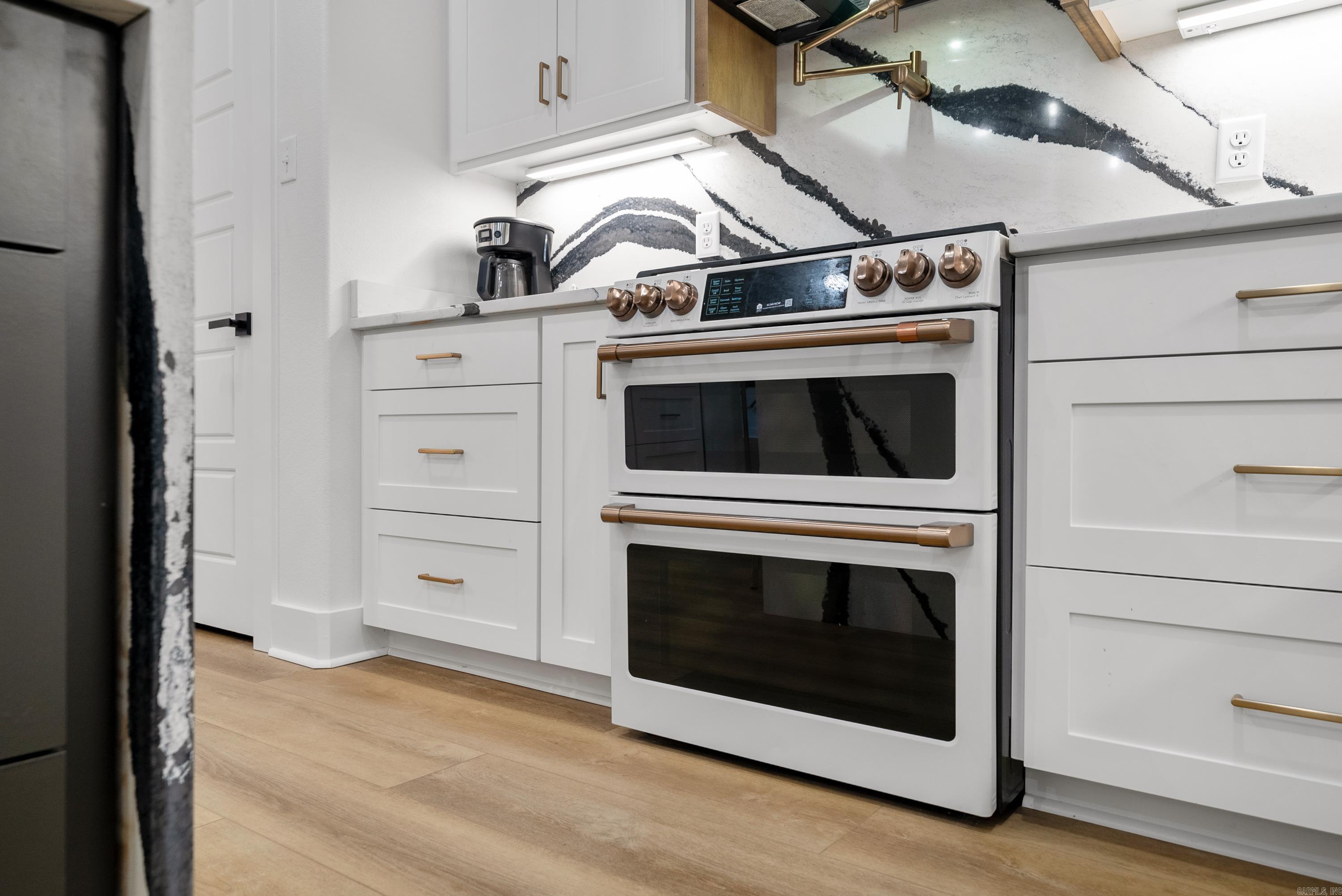 Lake Forest Shores - Residential