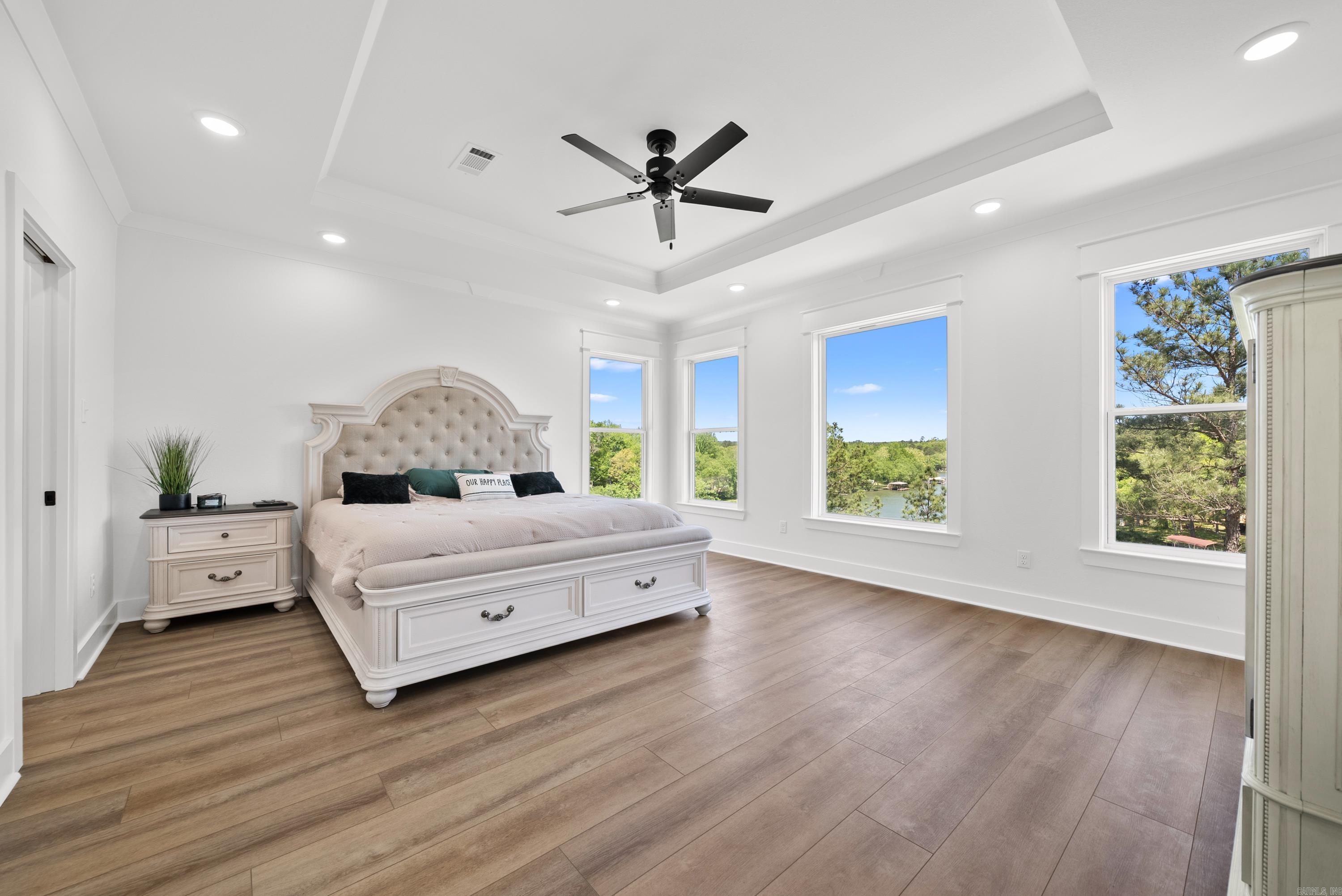 Lake Forest Shores - Residential