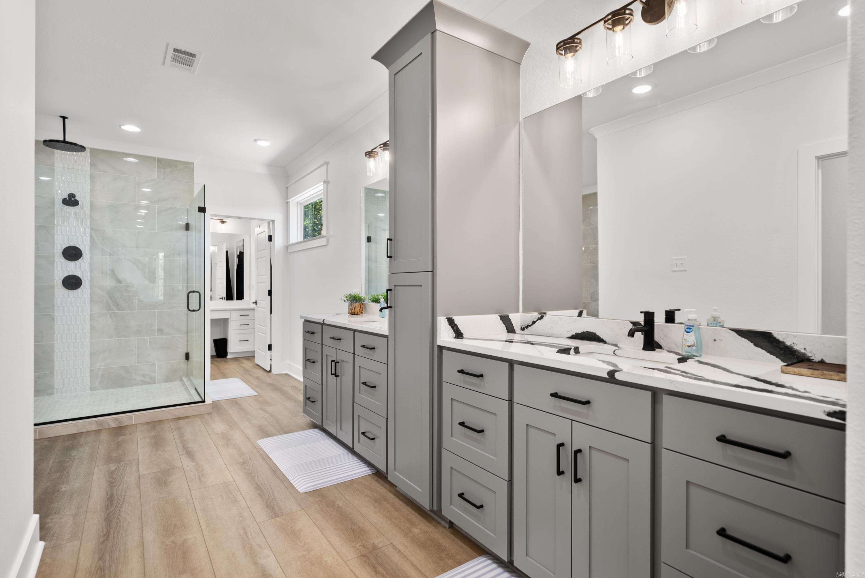 Lake Forest Shores - Residential