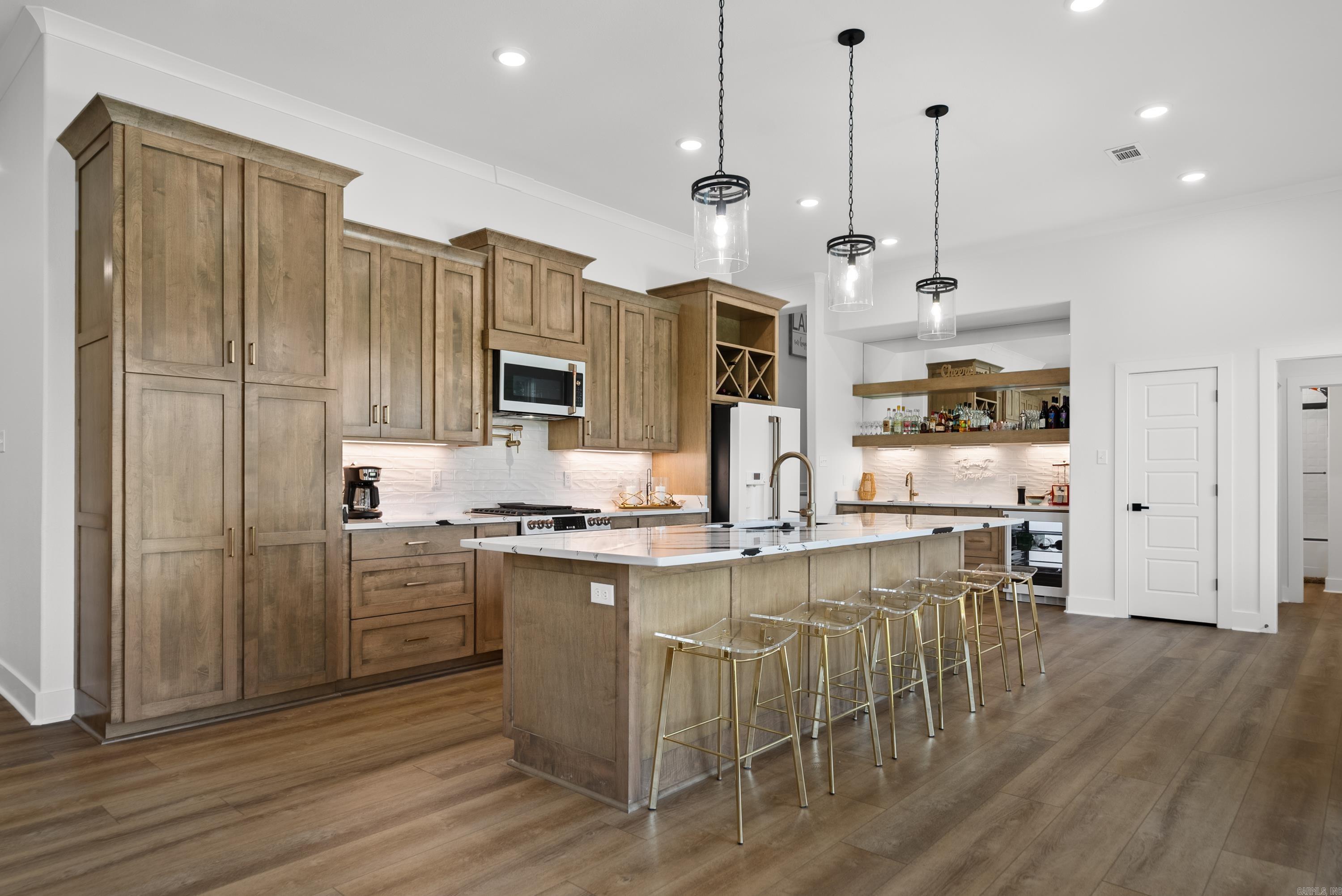 Lake Forest Shores - Residential