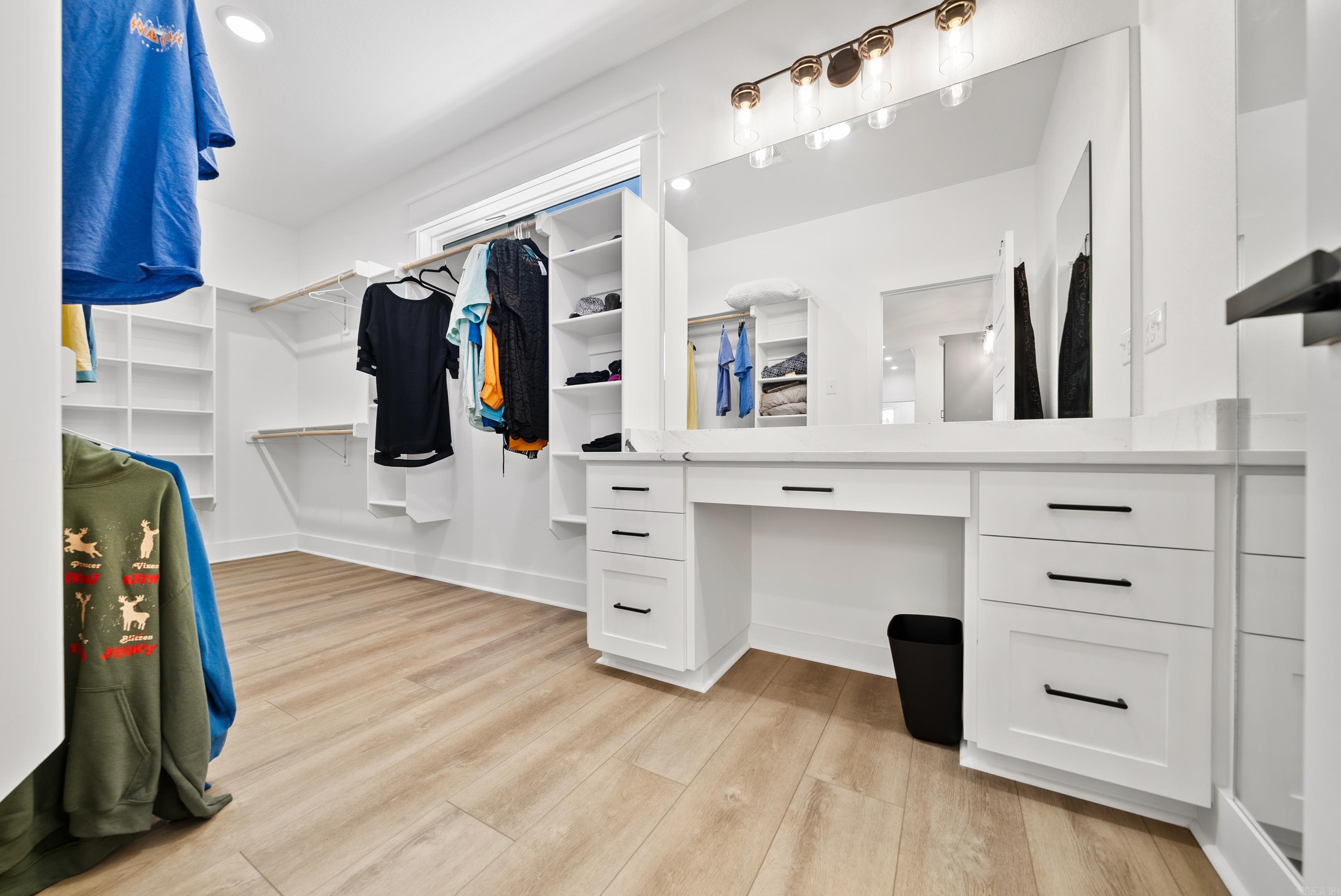 Lake Forest Shores - Residential