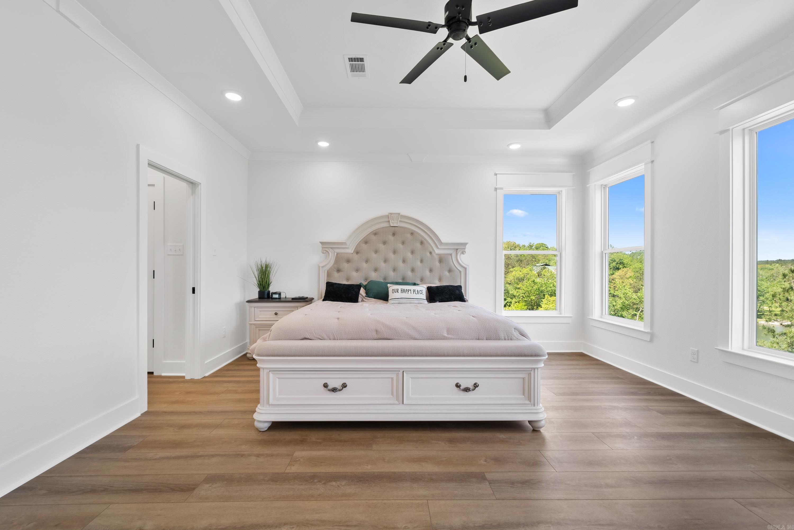 Lake Forest Shores - Residential