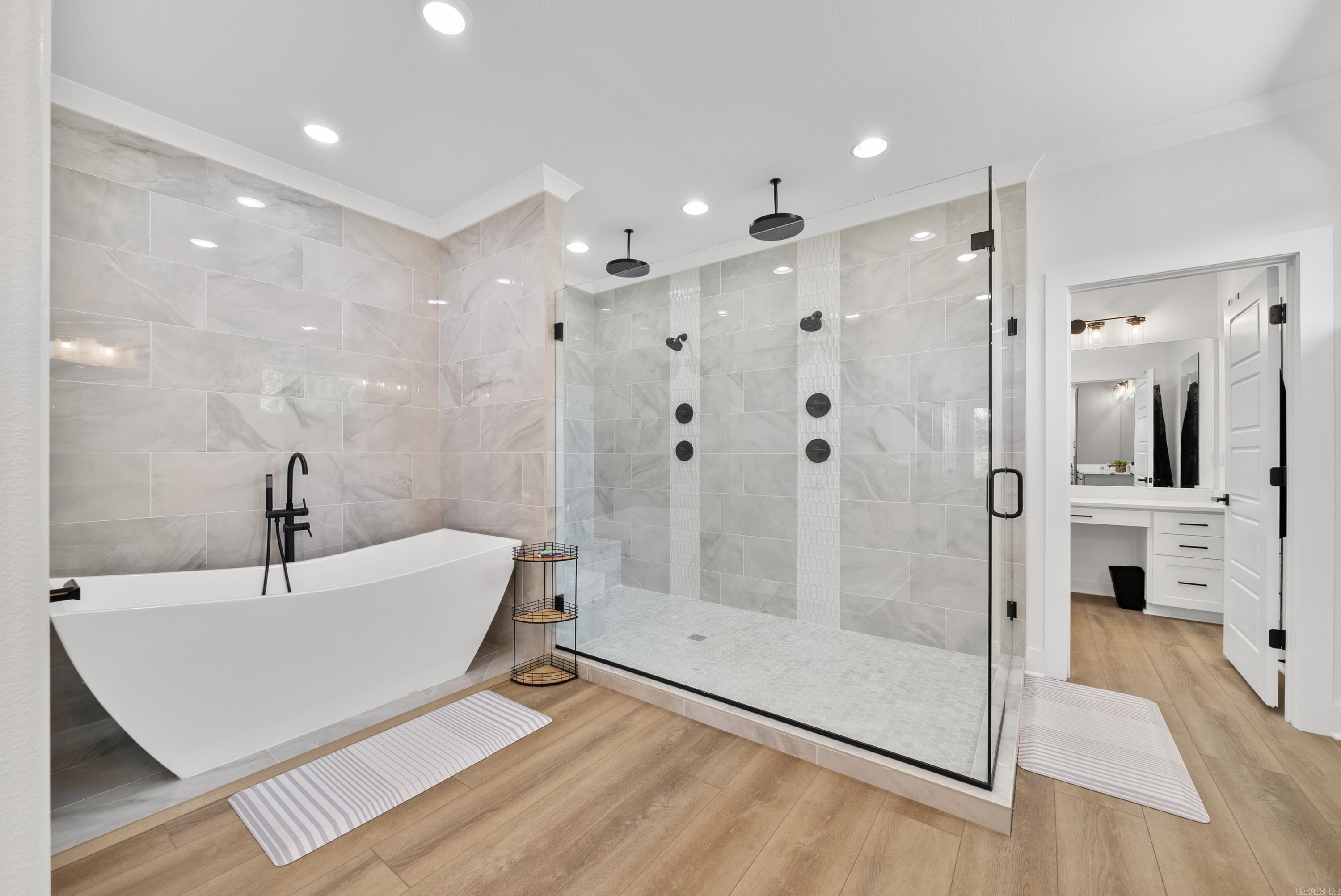 Lake Forest Shores - Residential