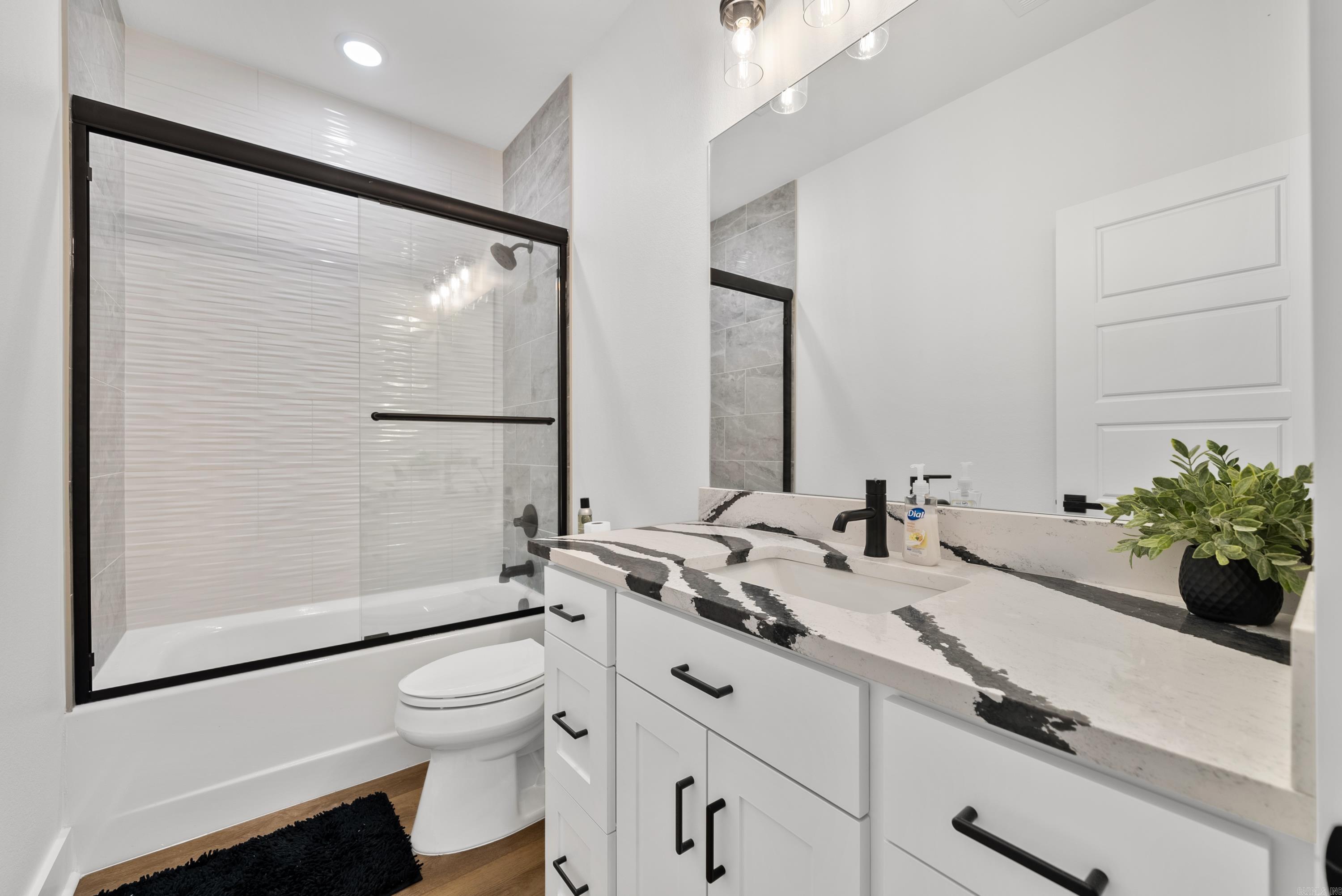 Lake Forest Shores - Residential