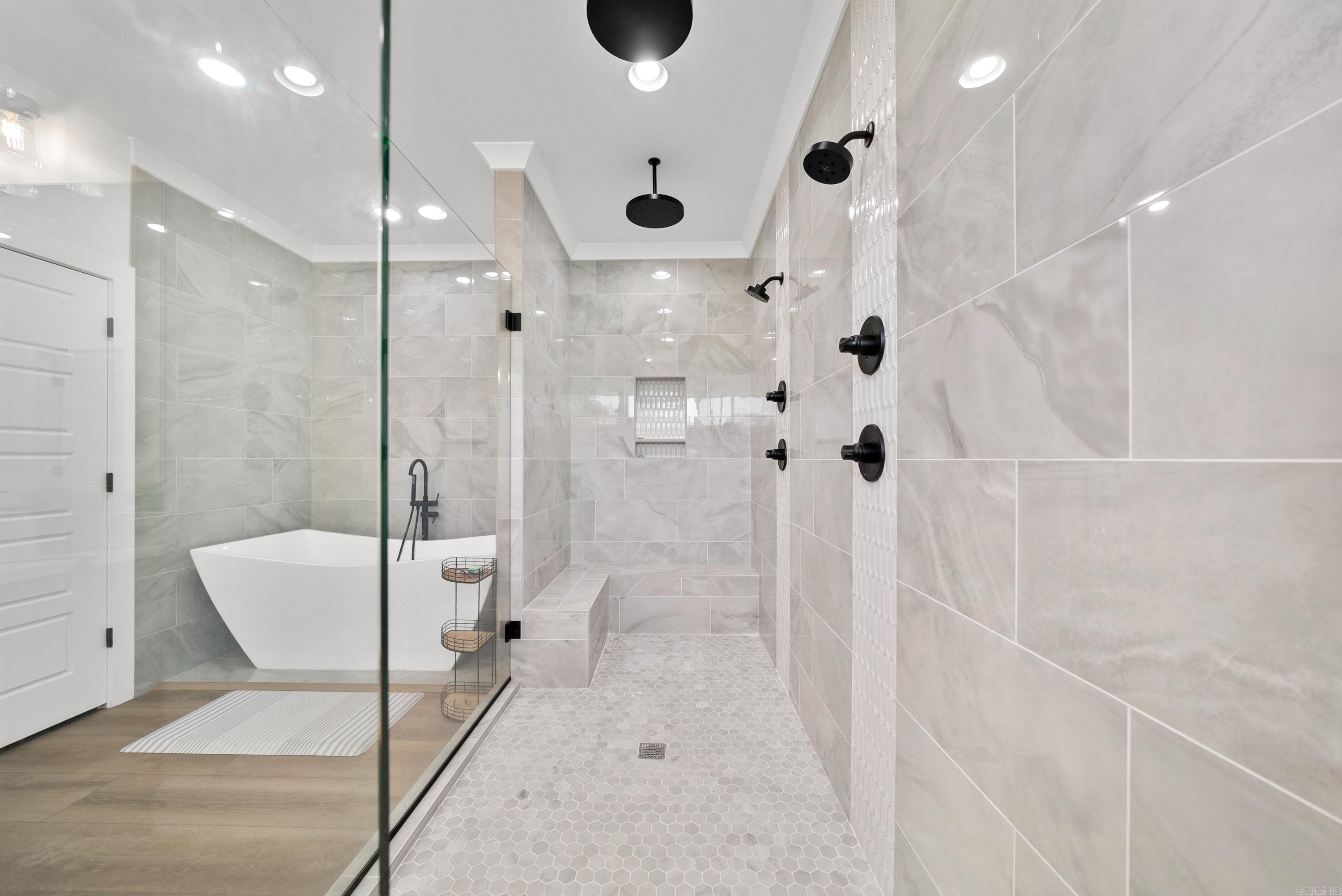 Lake Forest Shores - Residential