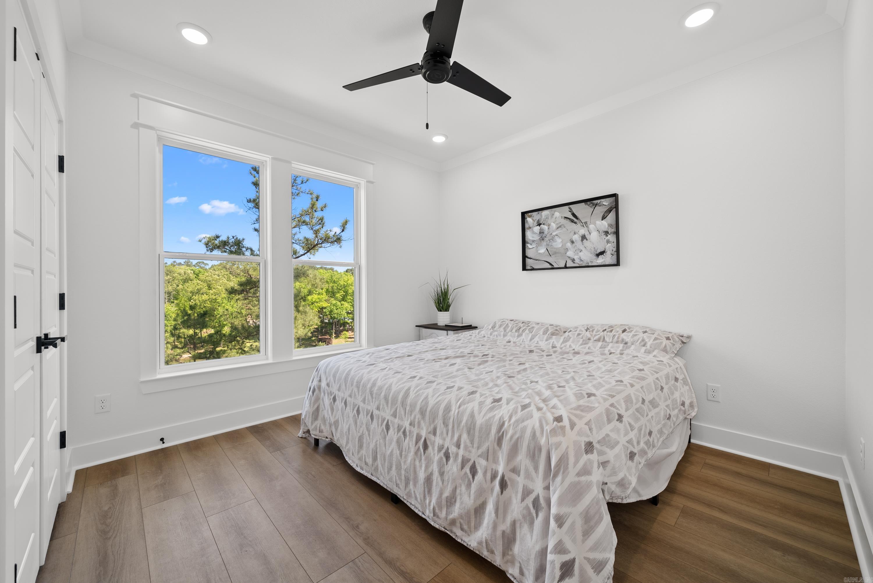 Lake Forest Shores - Residential