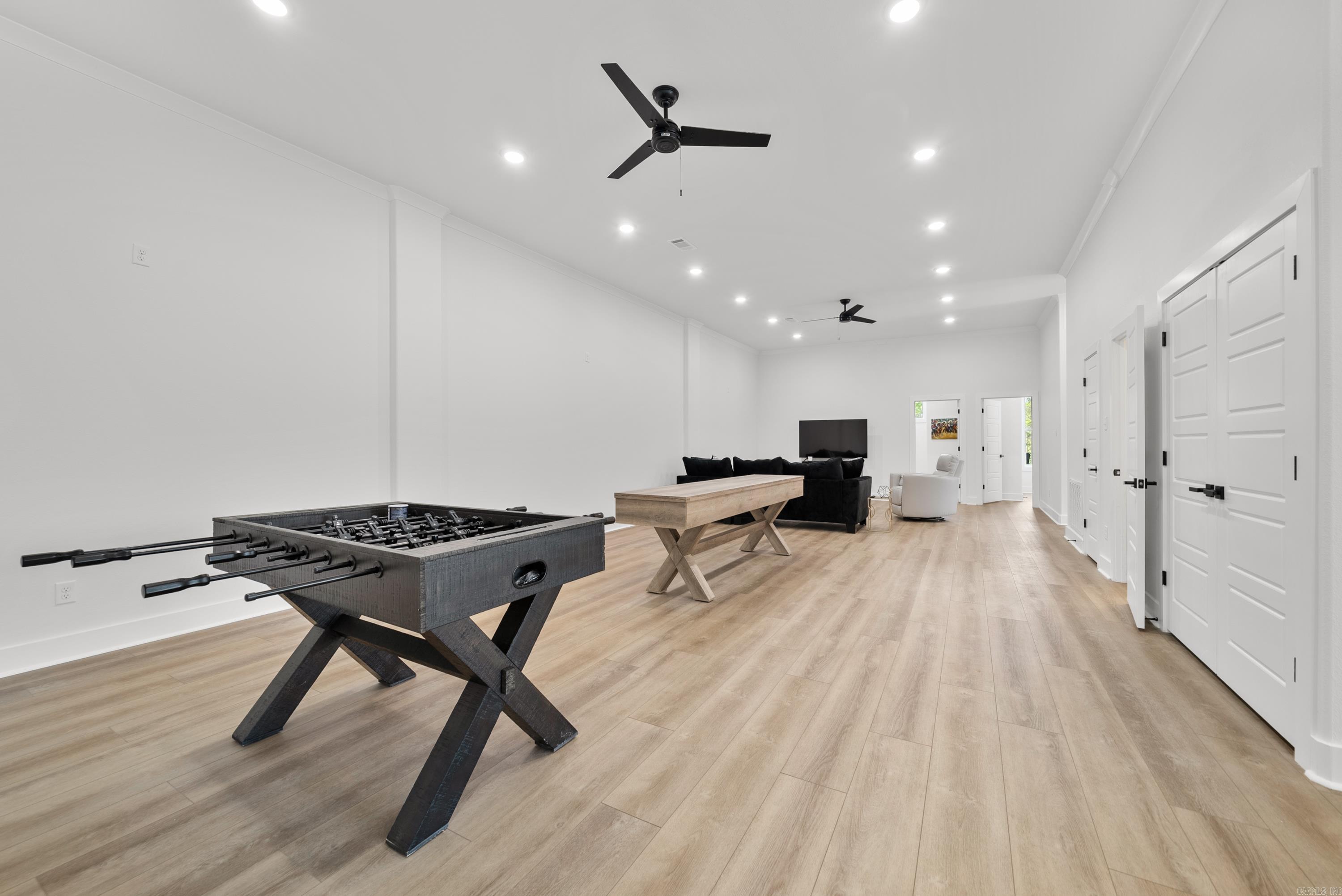 Lake Forest Shores - Residential