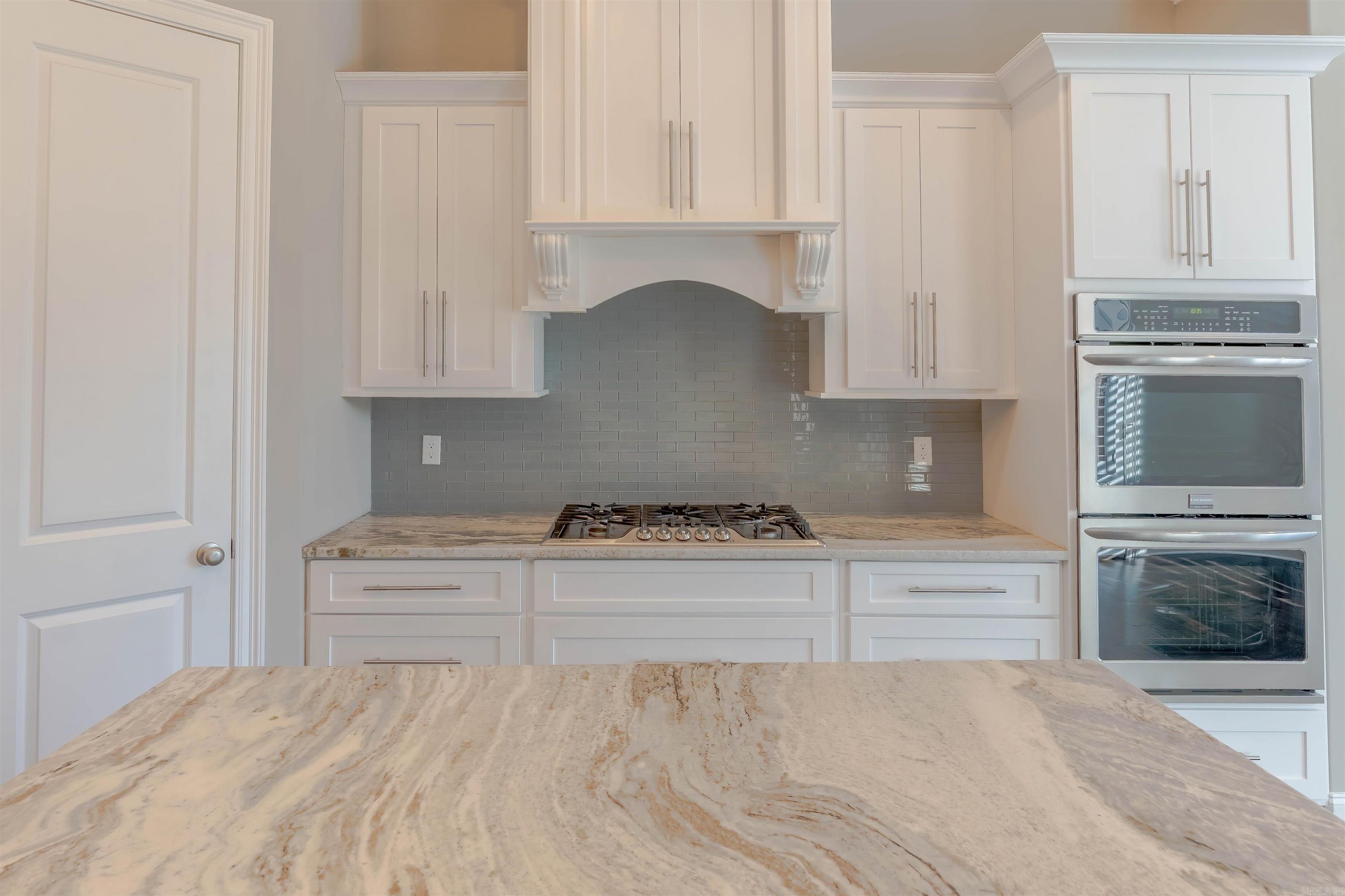 BARRINGTON PARK - Residential