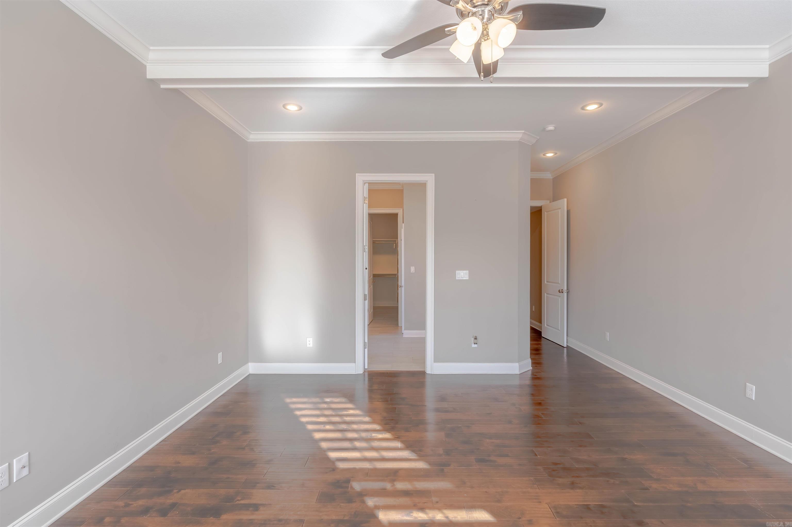 BARRINGTON PARK - Residential