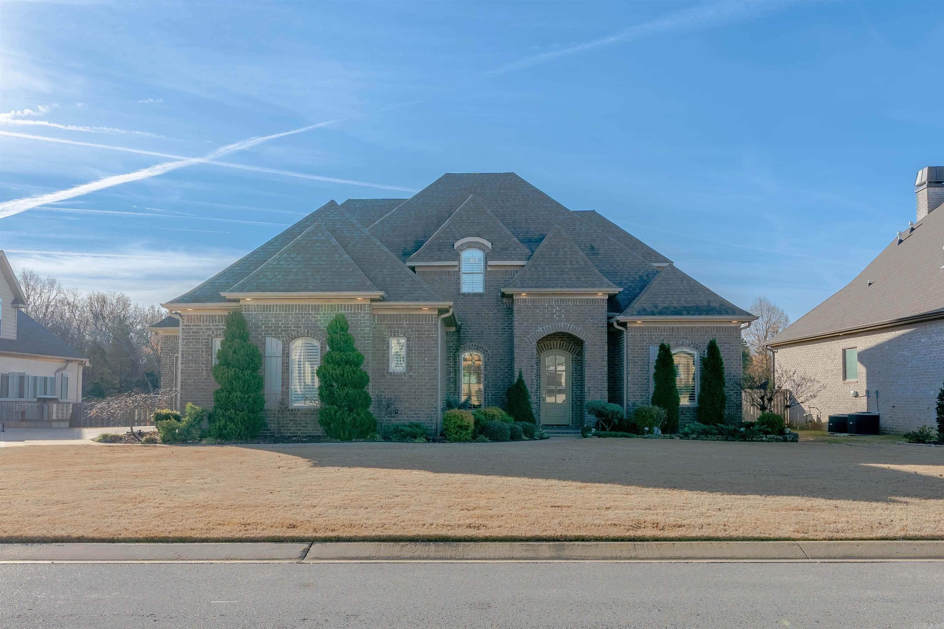 BARRINGTON PARK - Residential