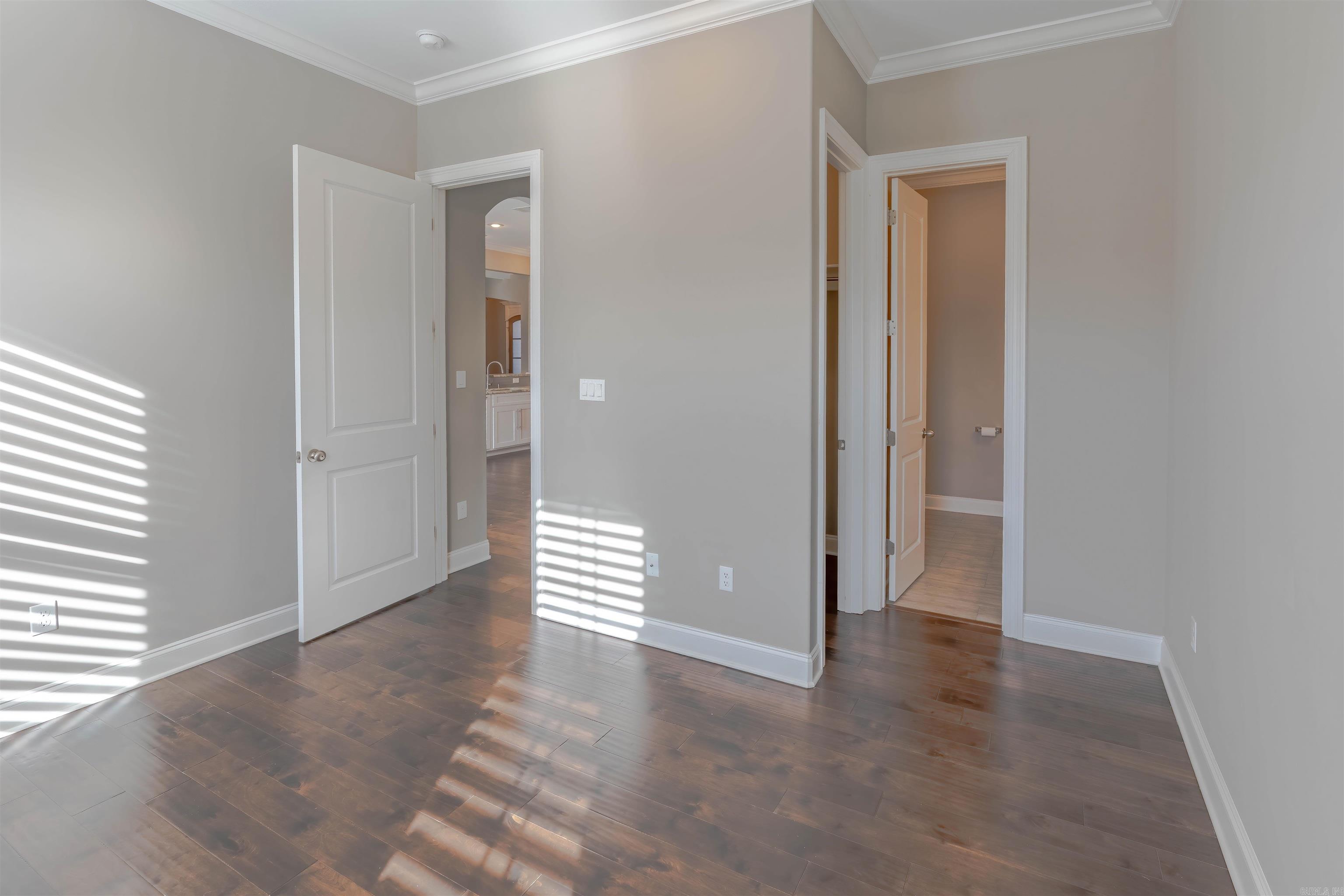 BARRINGTON PARK - Residential