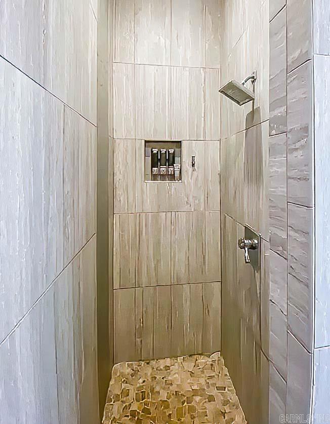 BARRINGTON PARK - Residential