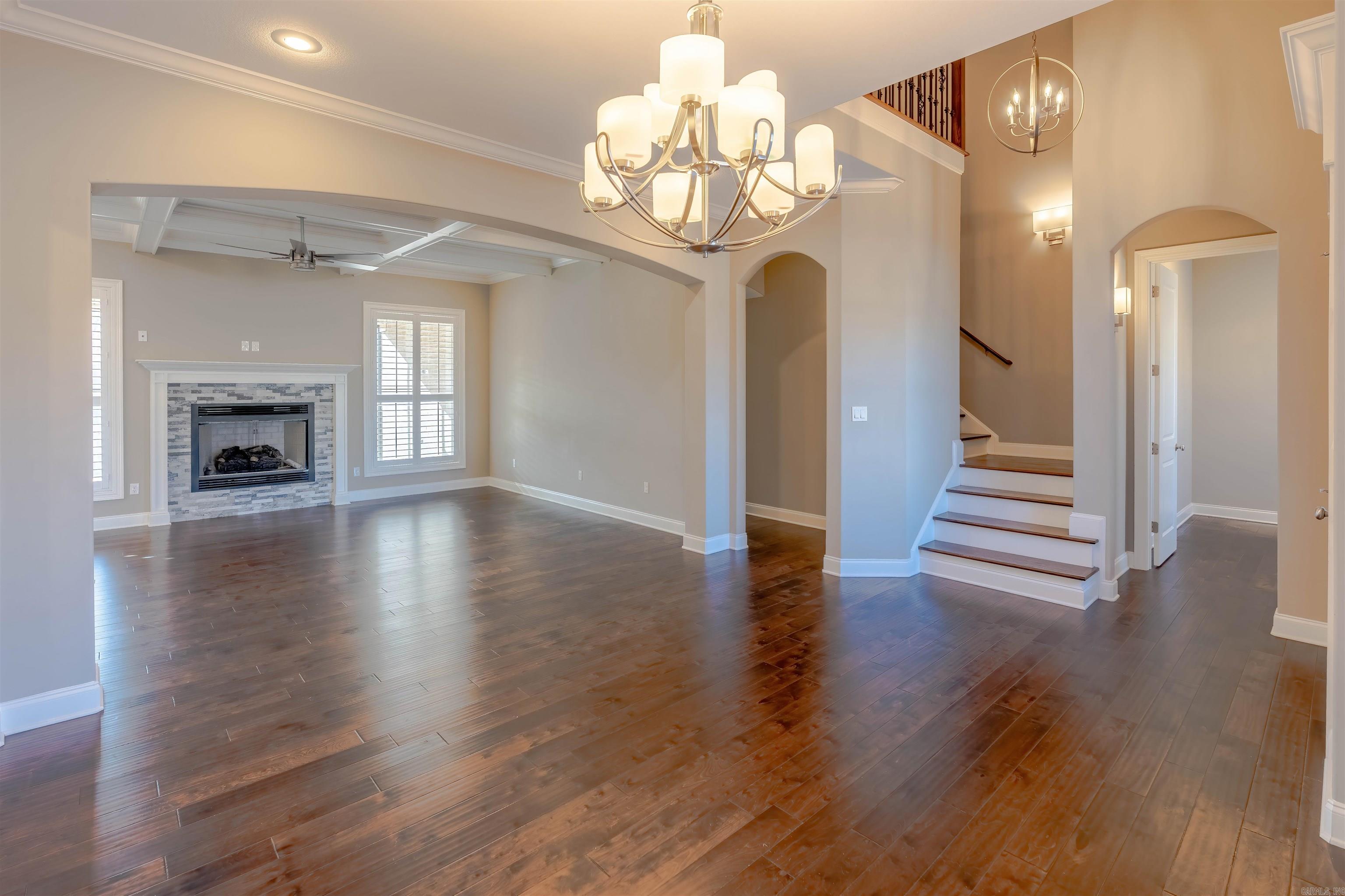 BARRINGTON PARK - Residential