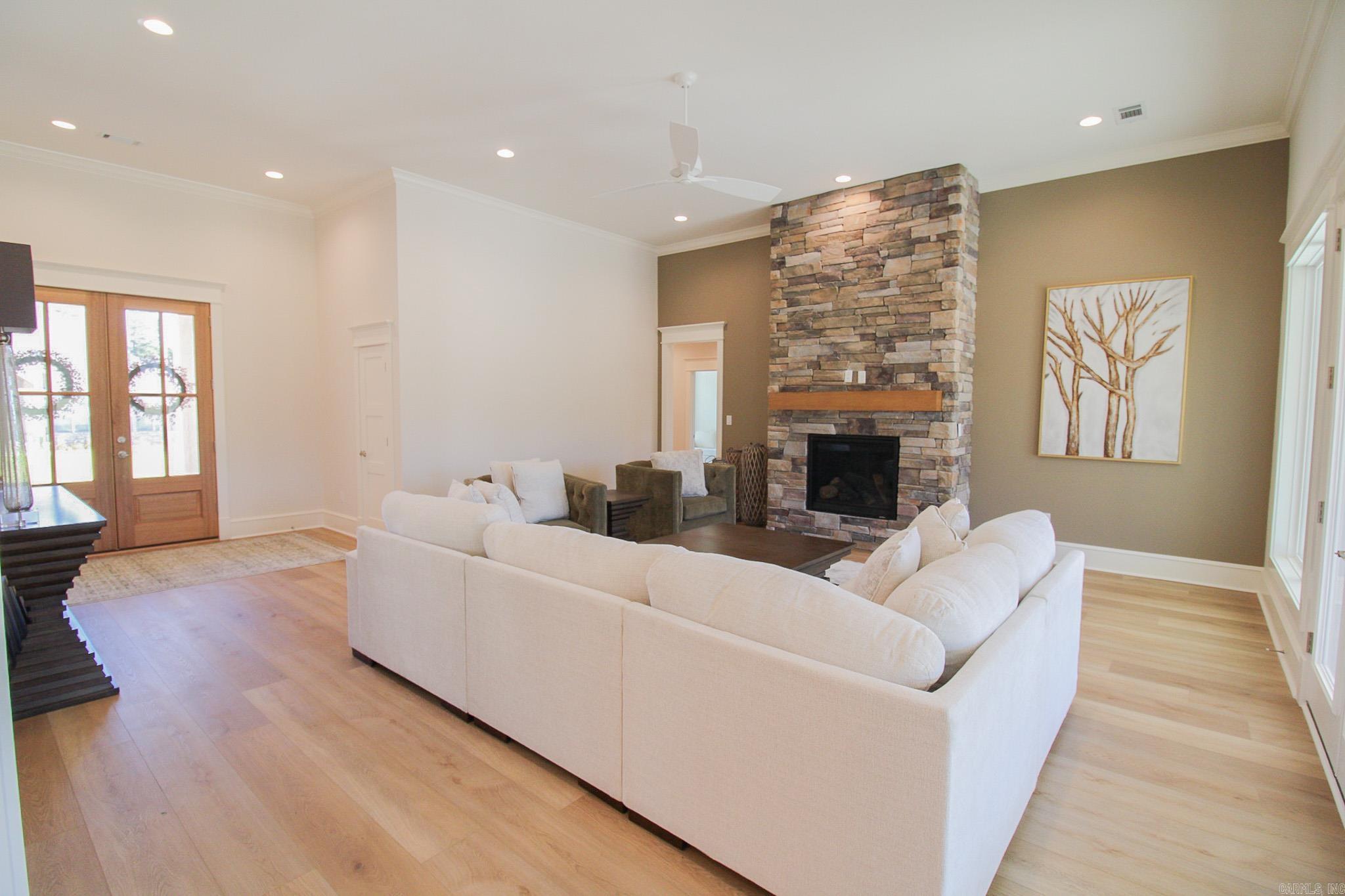 Lands End Estates - Residential