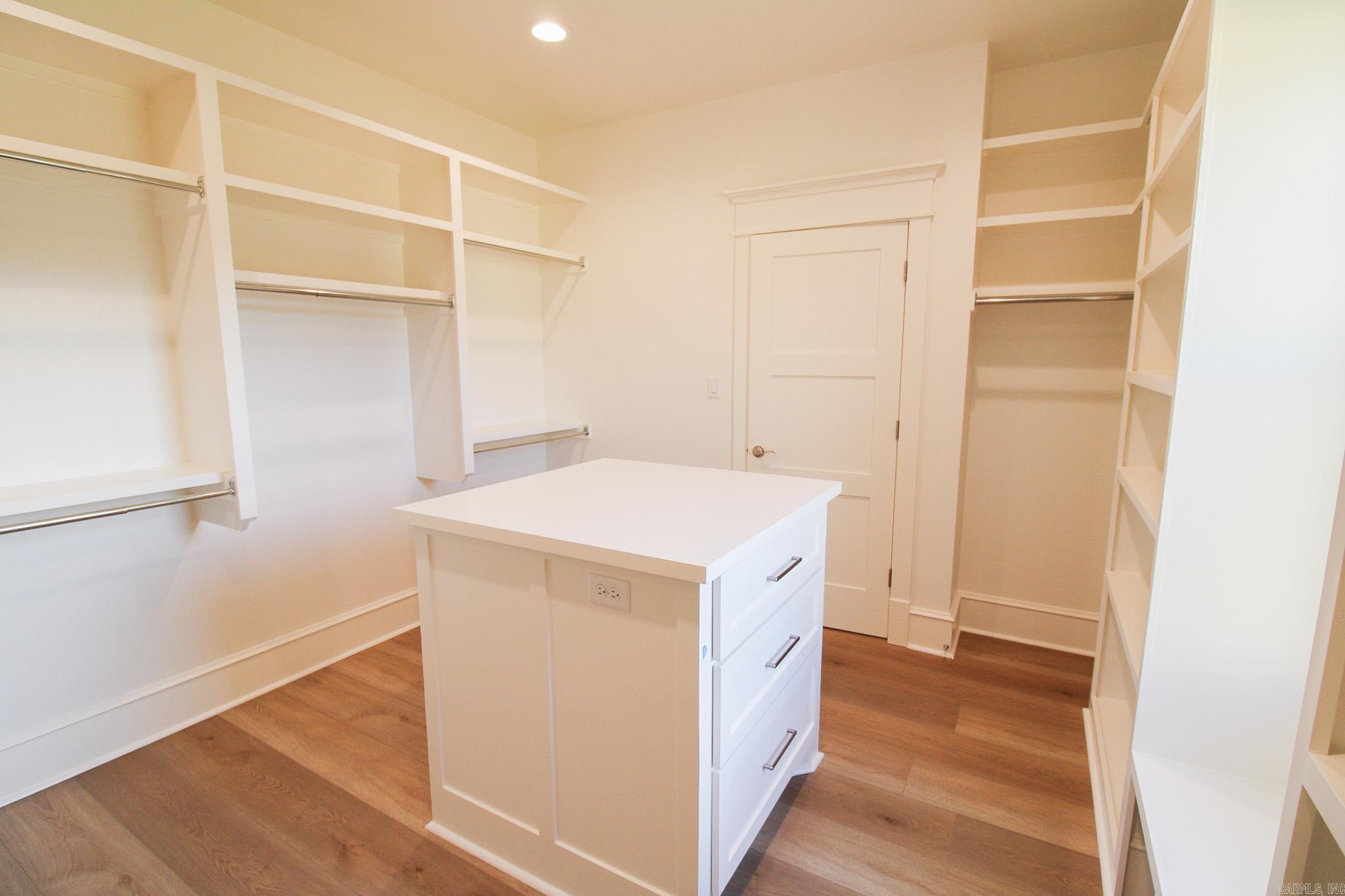 Lands End Estates - Residential