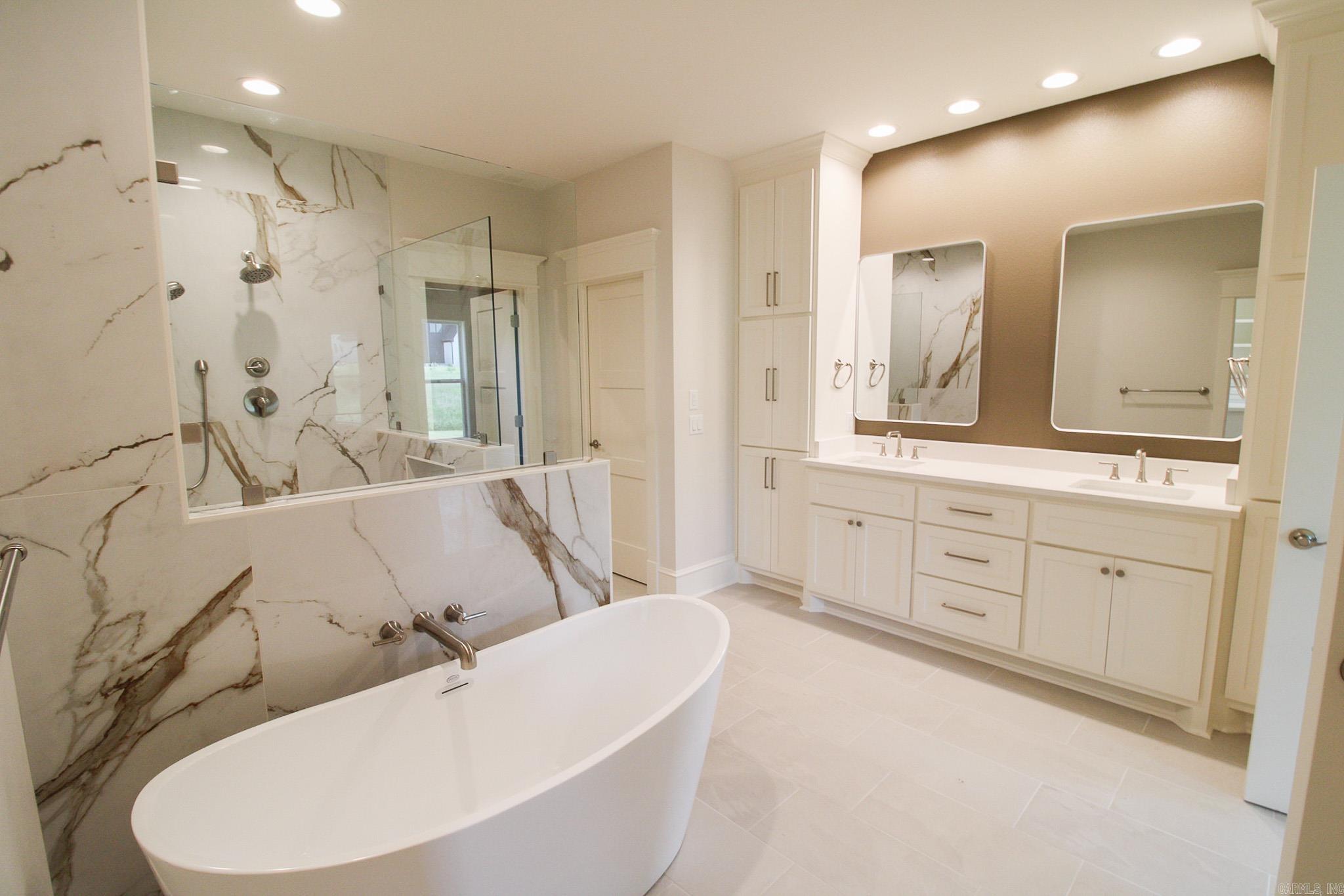 Lands End Estates - Residential