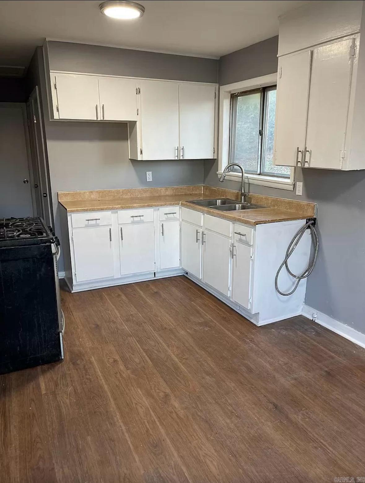 nil - Residential Lease