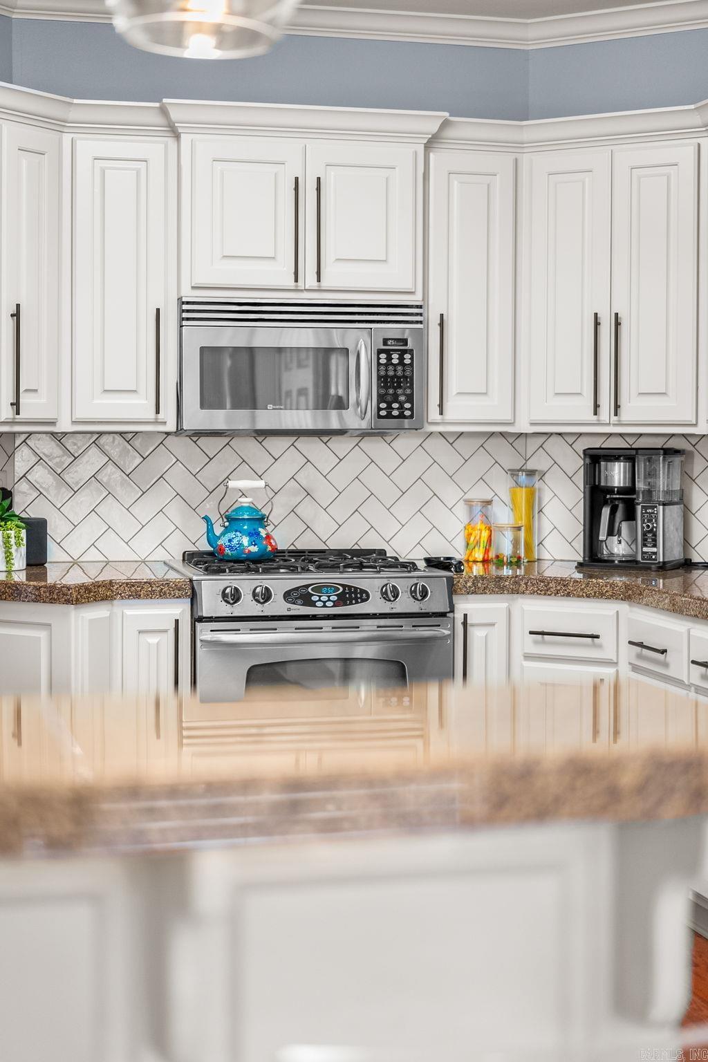 WOODLANDS EDGE - Residential