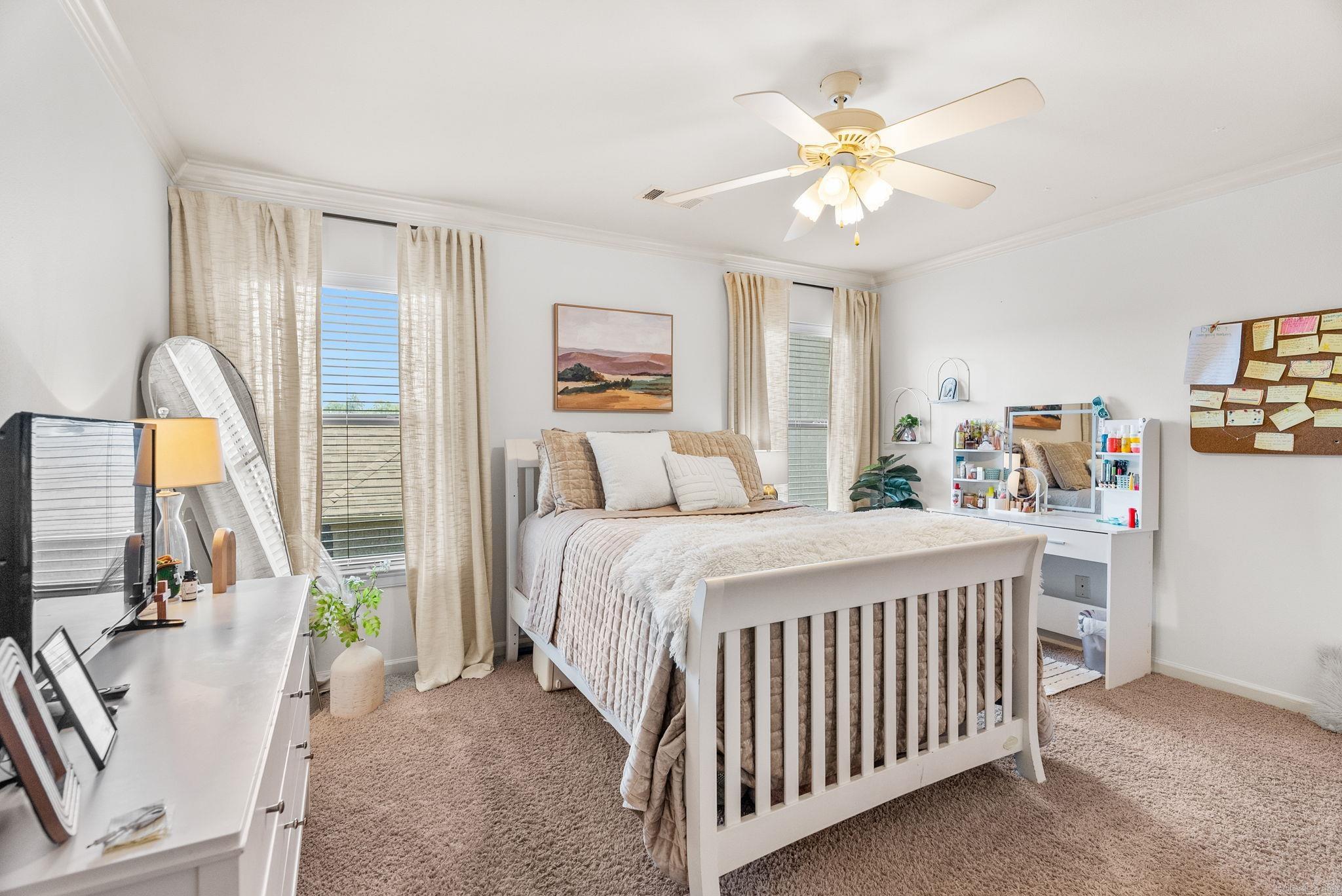 WOODLANDS EDGE - Residential