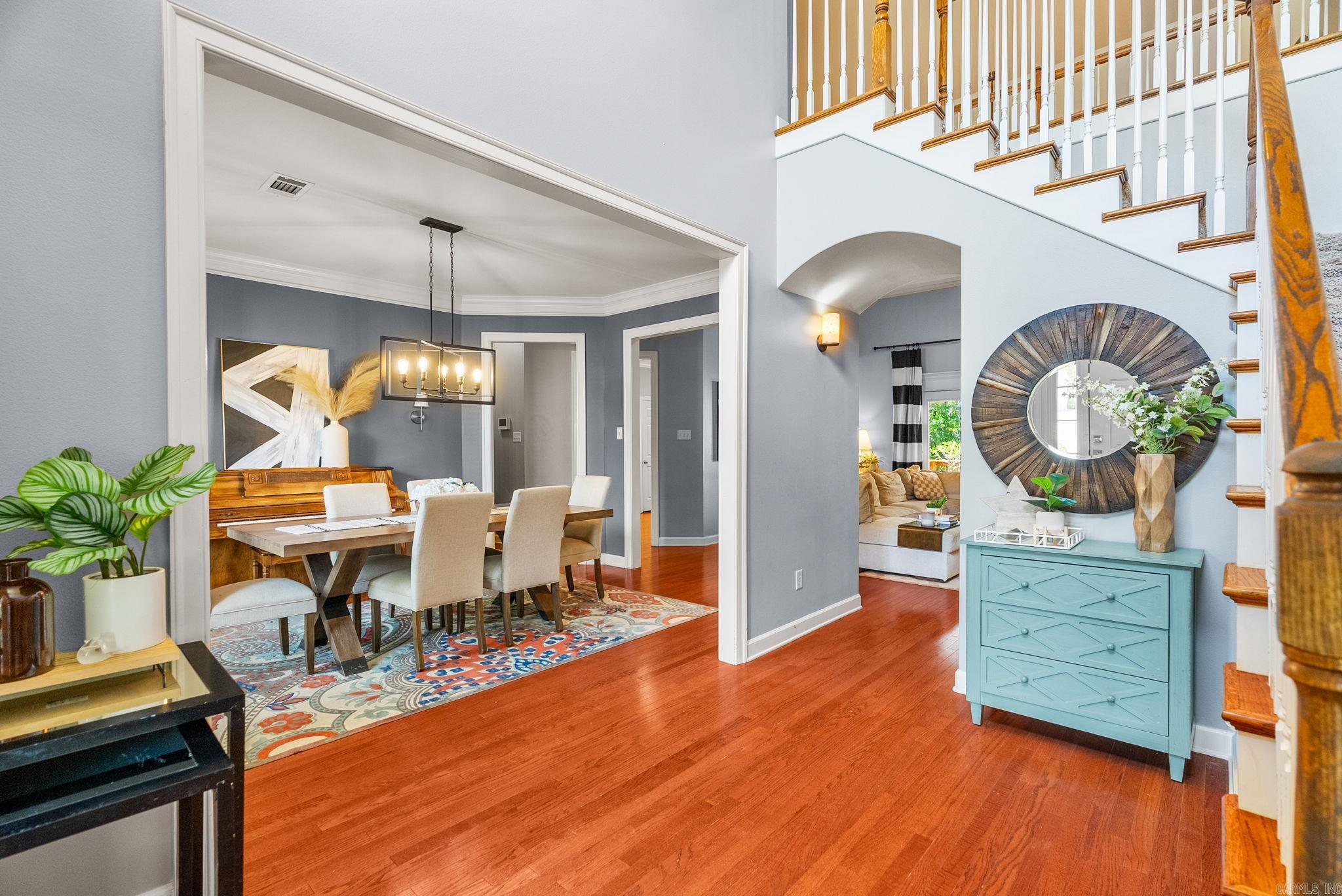 WOODLANDS EDGE - Residential