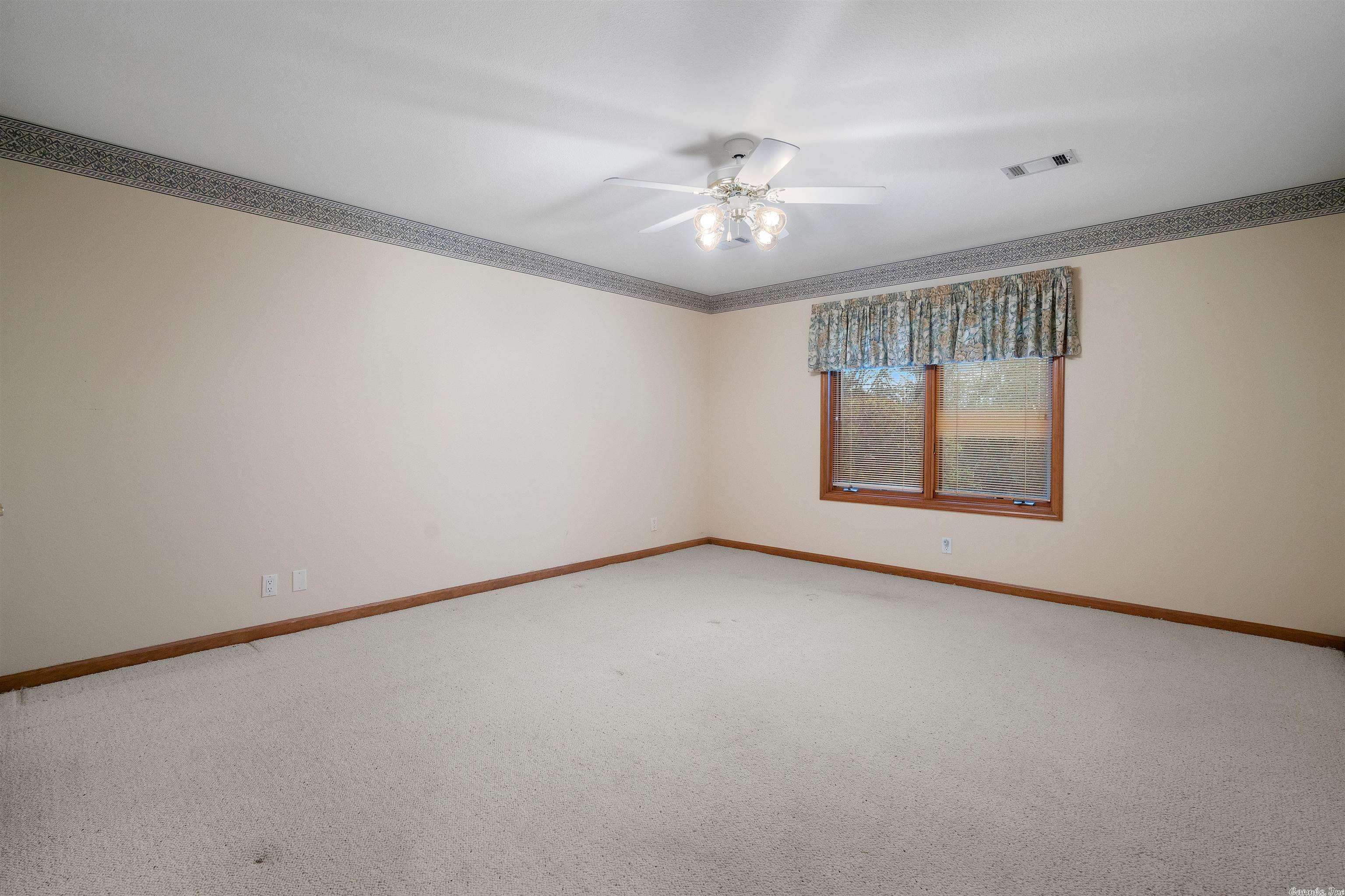 ADORACION - Residential