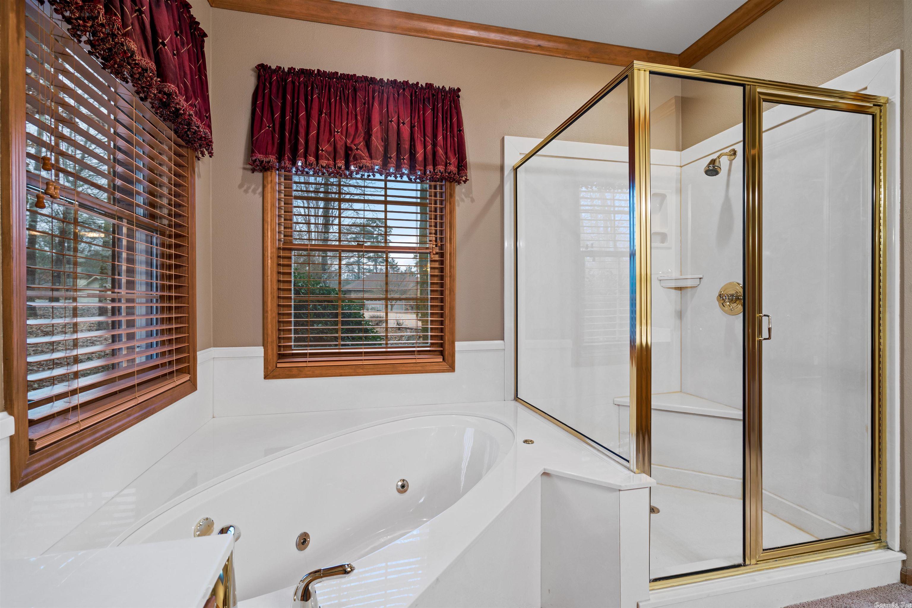 ADORACION - Residential