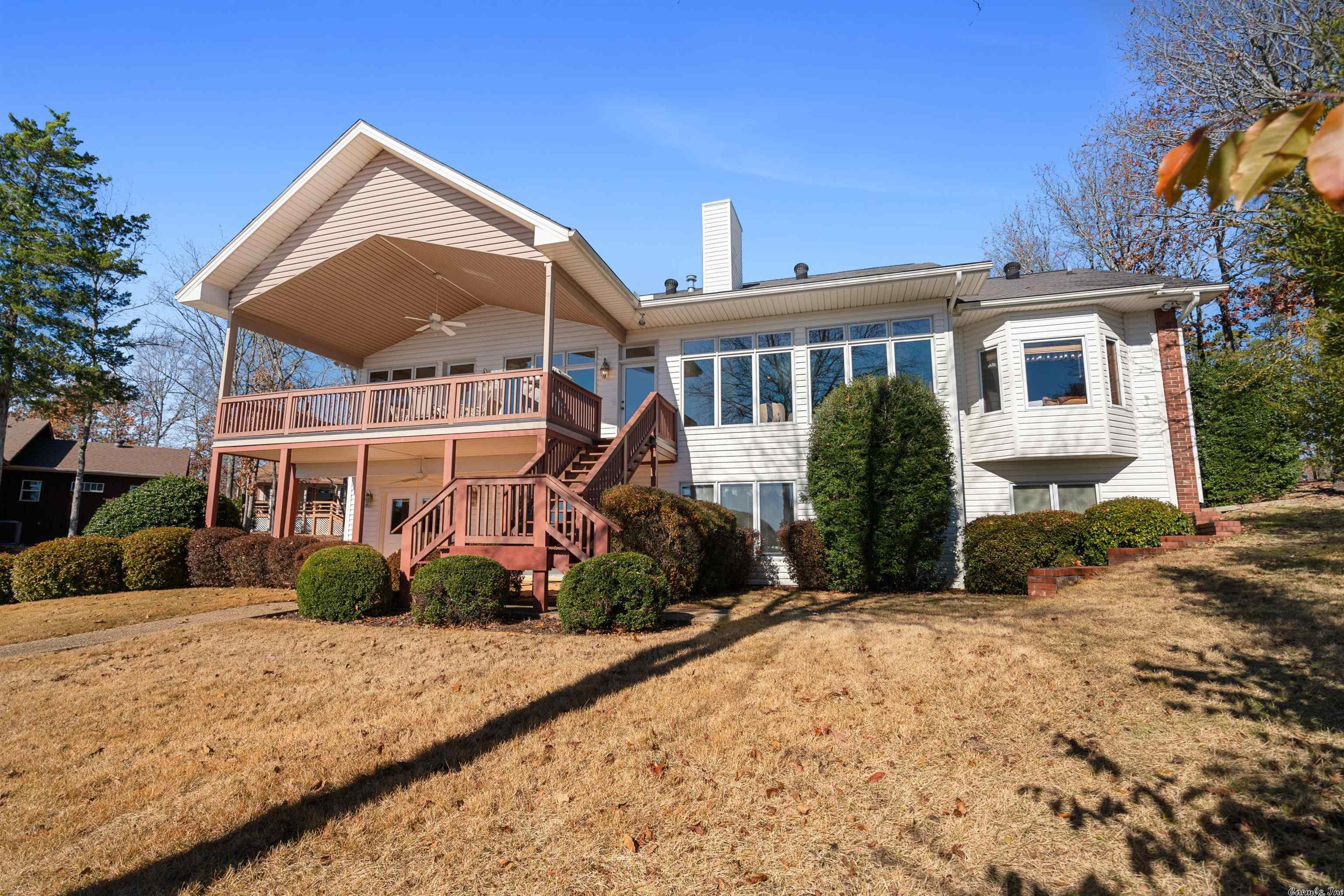 ADORACION - Residential