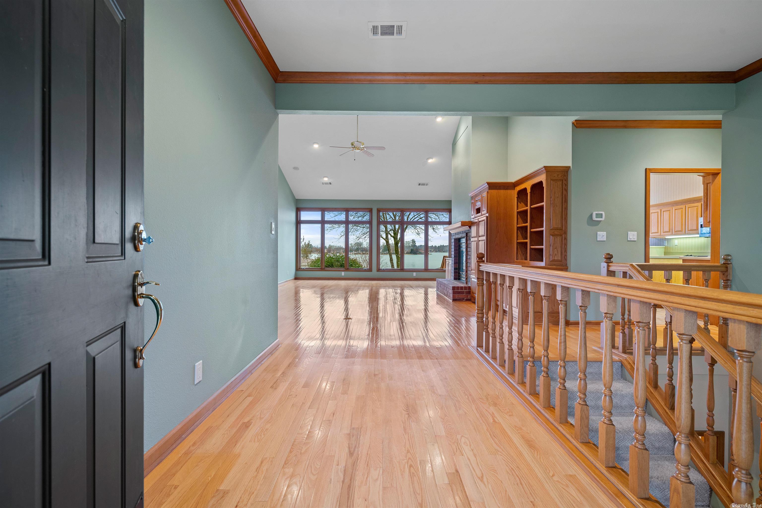 ADORACION - Residential