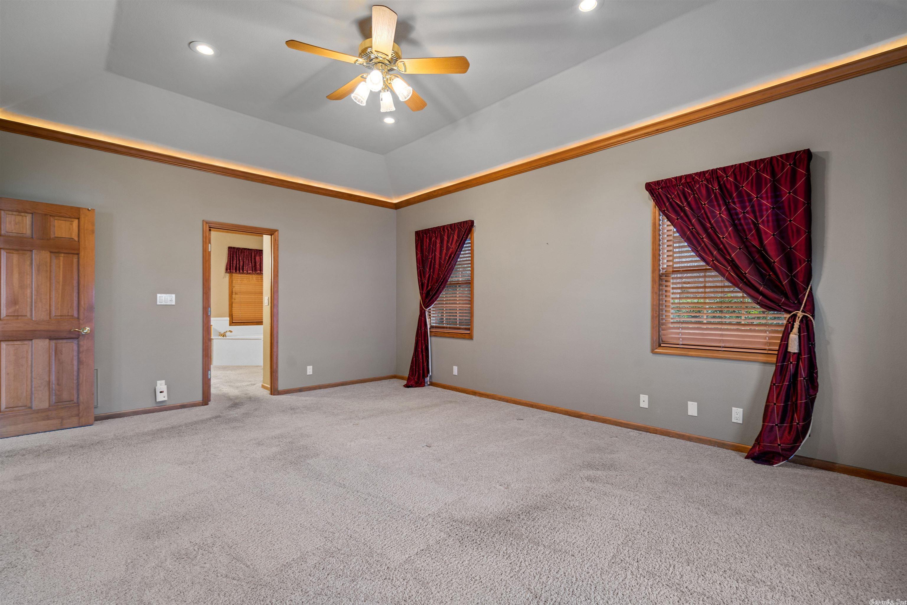 ADORACION - Residential