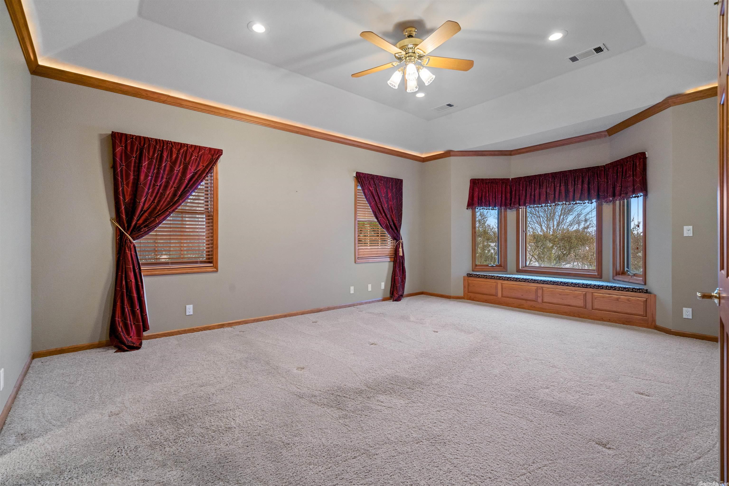 ADORACION - Residential