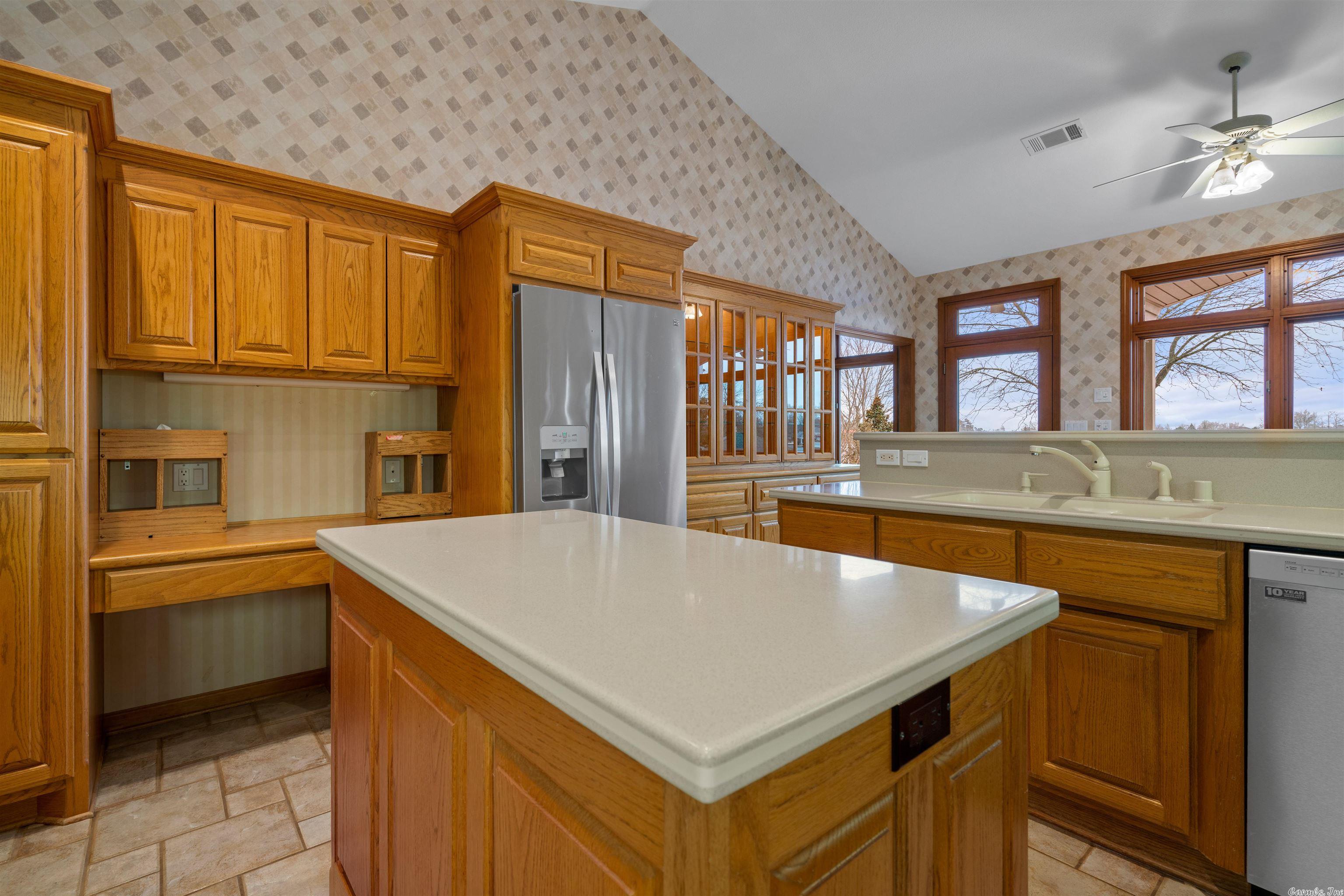 ADORACION - Residential