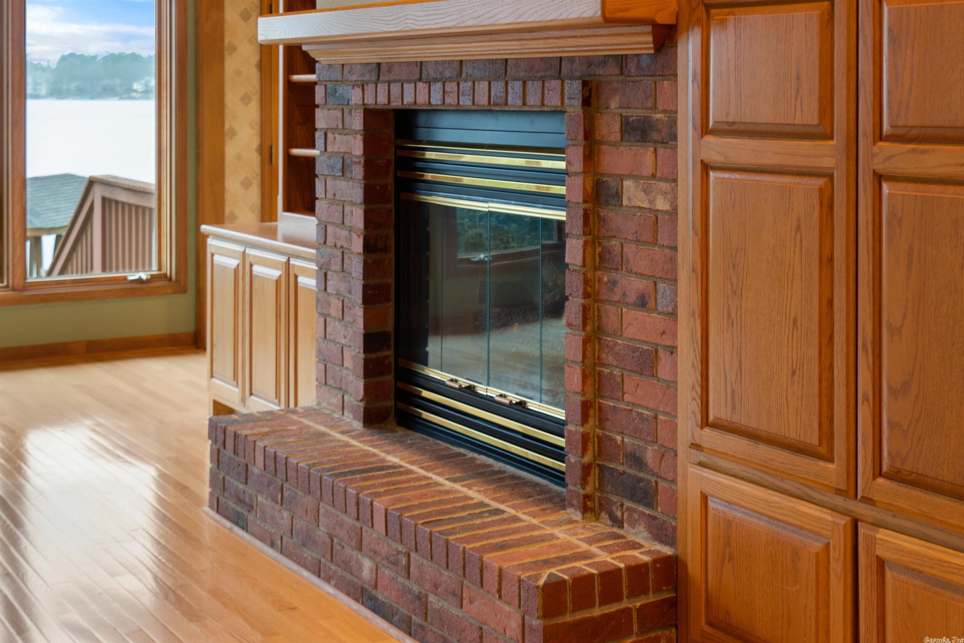 ADORACION - Residential