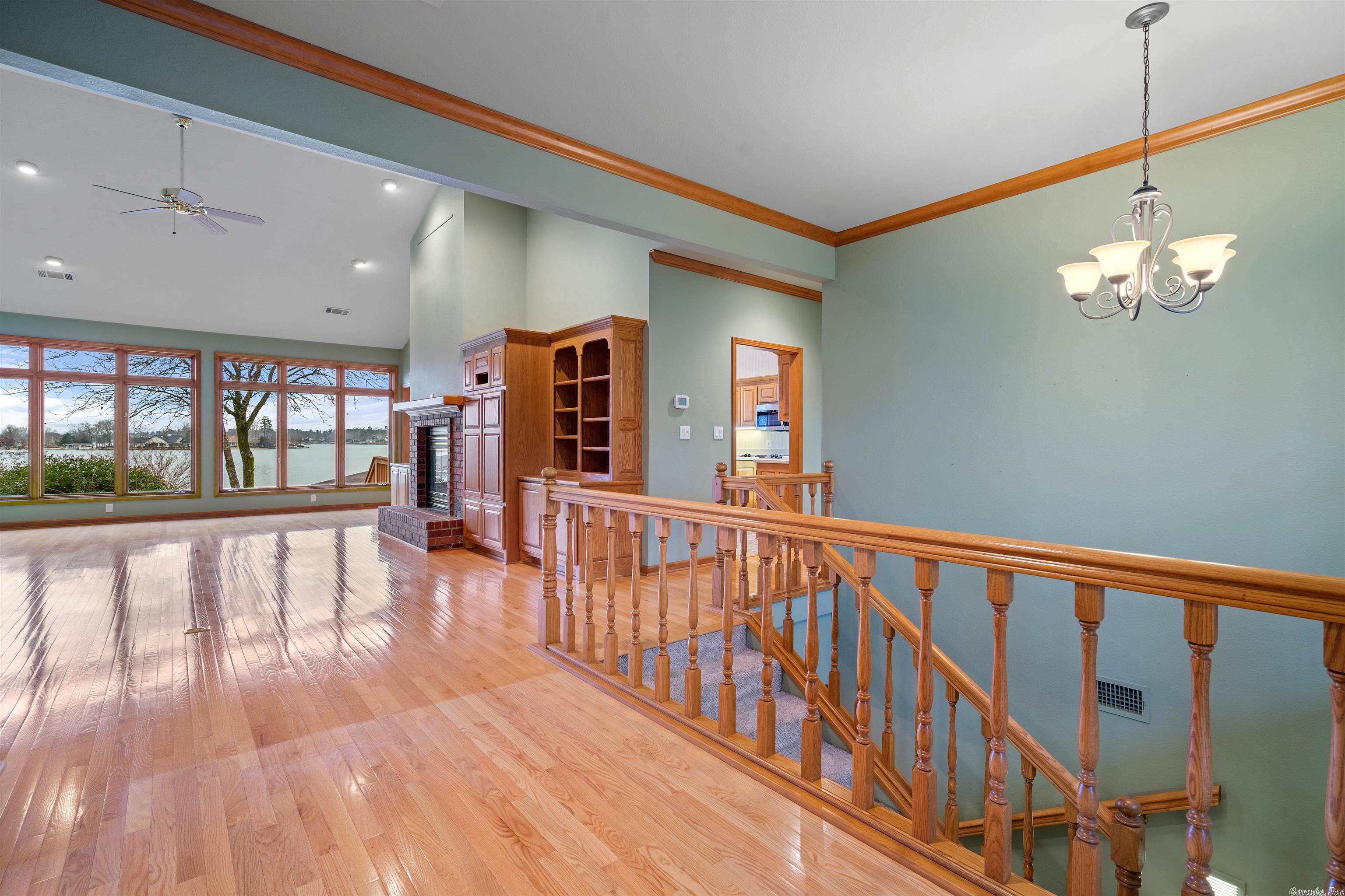 ADORACION - Residential