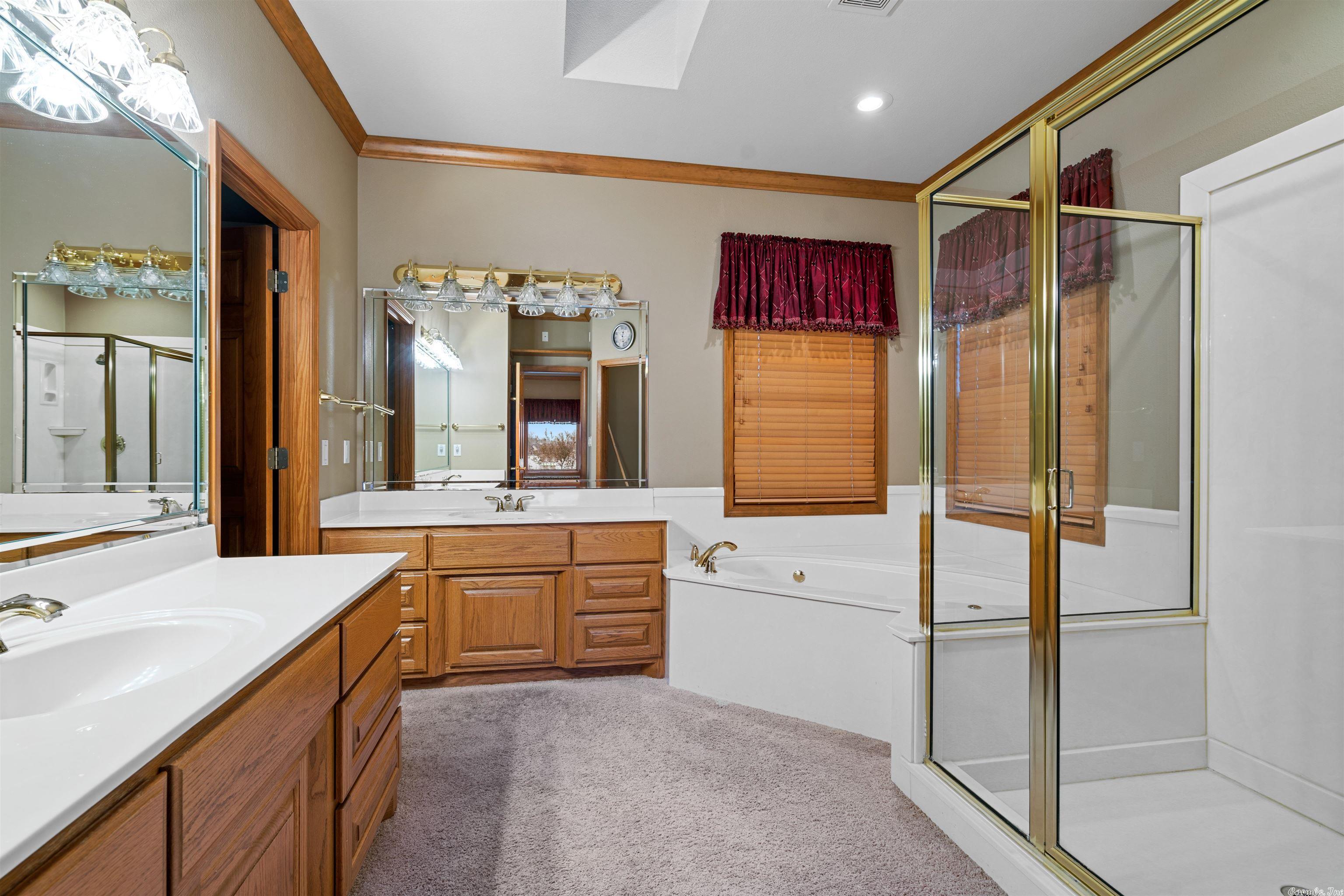 ADORACION - Residential