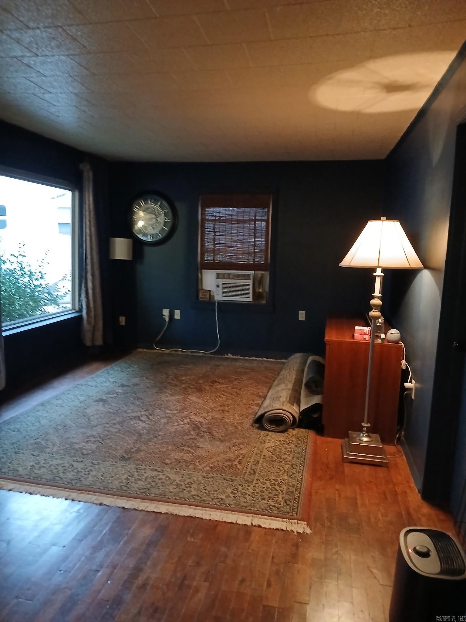 BROWNS - Residential