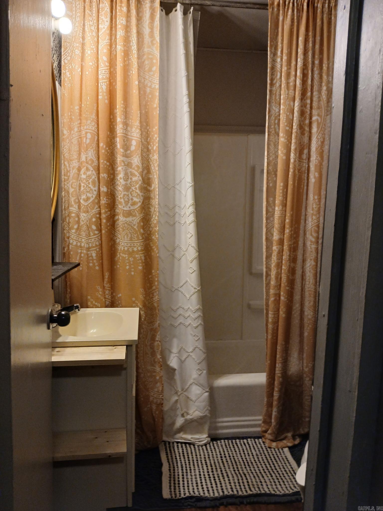 BROWNS - Residential