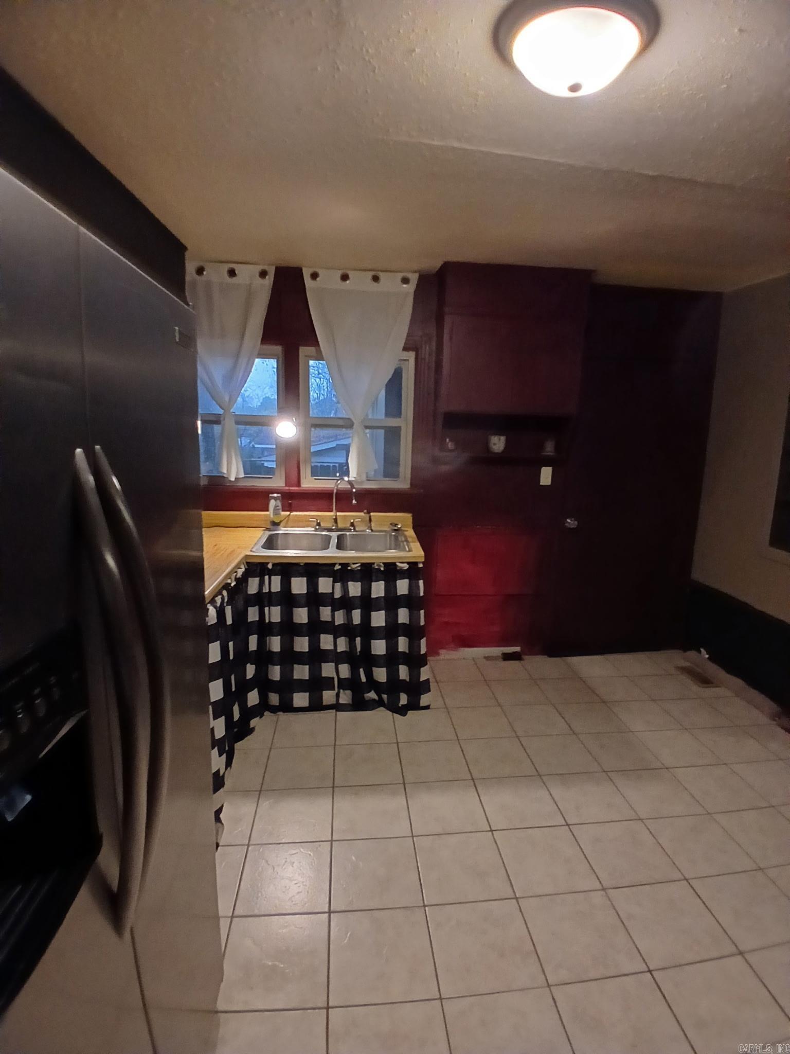 BROWNS - Residential