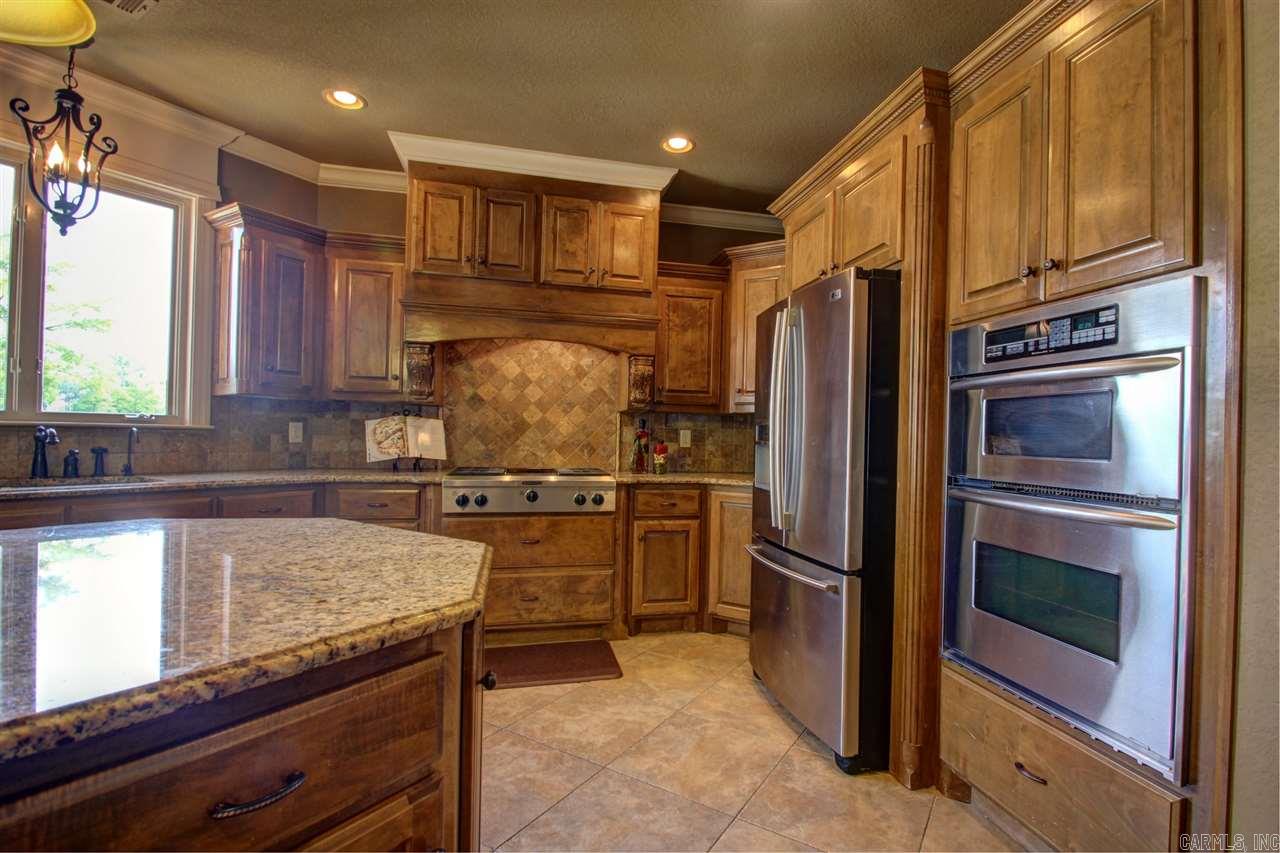 AUSTIN LAKES ON THE BAY ADDN - Residential