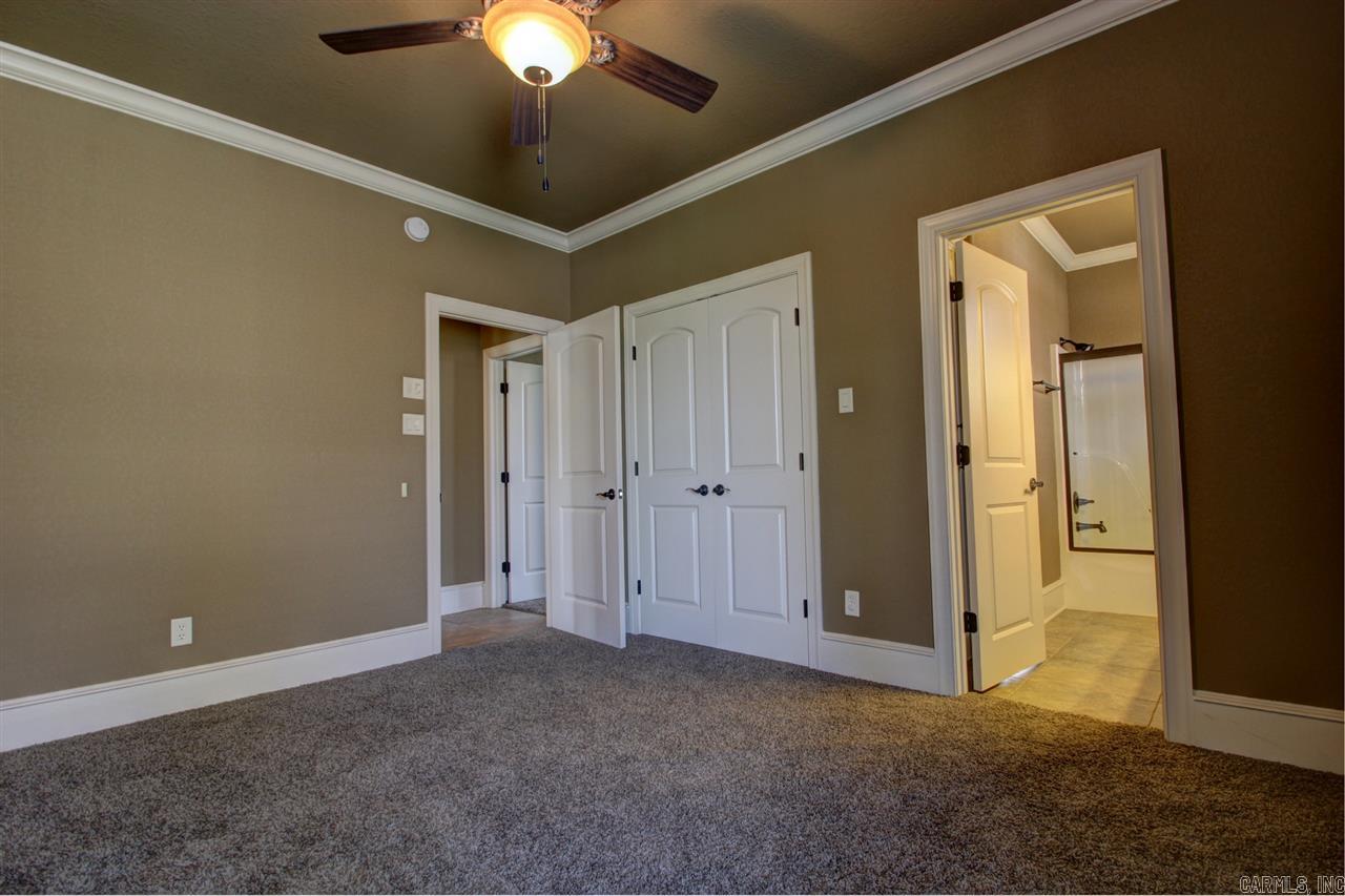 AUSTIN LAKES ON THE BAY ADDN - Residential