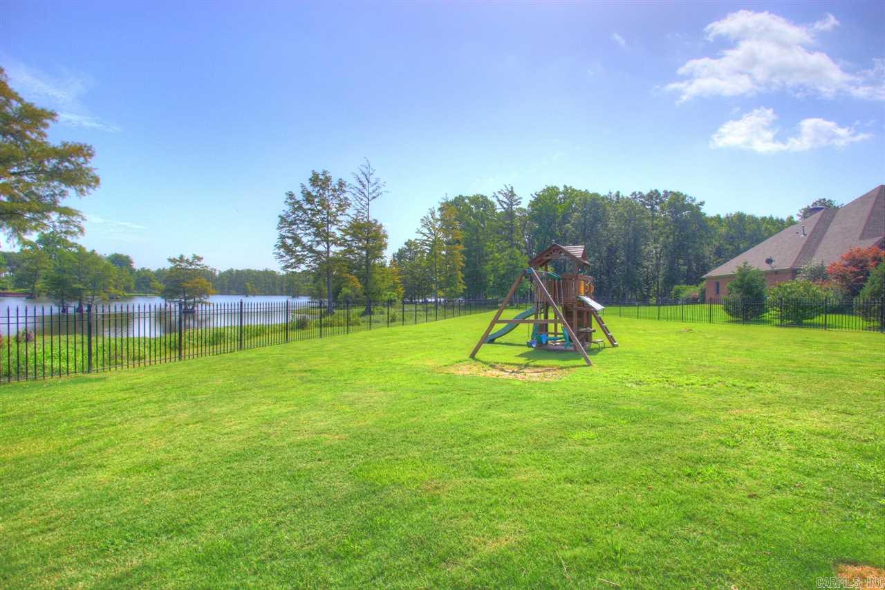 AUSTIN LAKES ON THE BAY ADDN - Residential