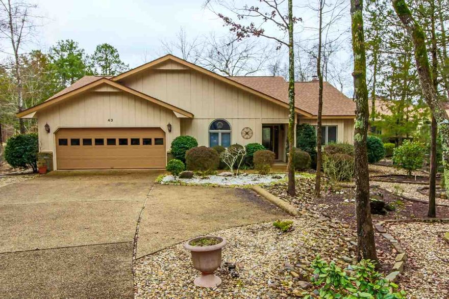 Balboa Lakefront without "robbing the bank!" This well-built original owner home is one you'll want to check out - flat driveway/lot; divided bedrooms; 2.5 baths, open plan; Stone fireplace; sunroom; oversize 2 car garage; dock. Watch the ducks (all kinds) feed off the big protected shoreline. SF include heated and cooled glassed in sunroom.