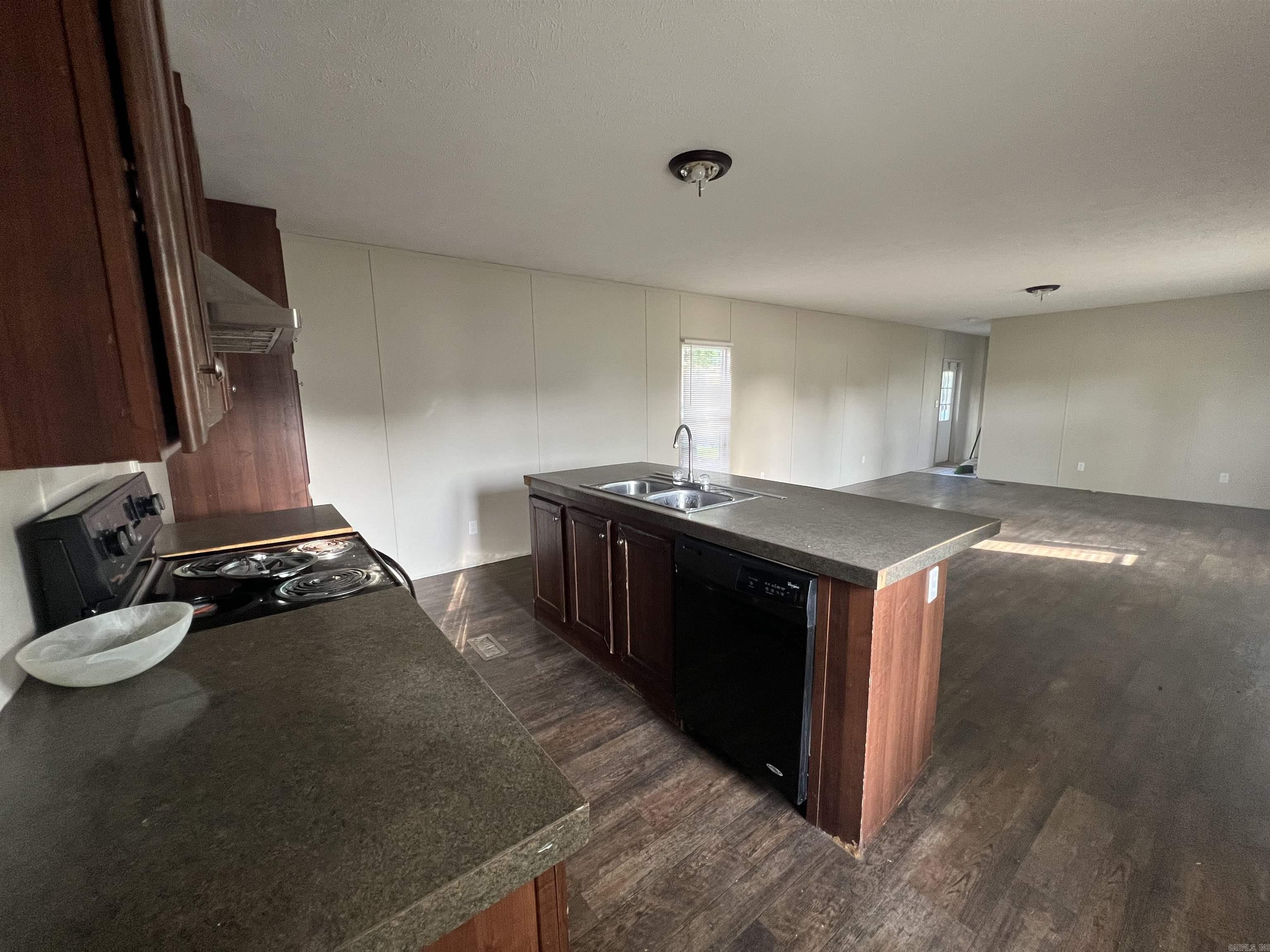 Metes & Bounds - Residential Lease