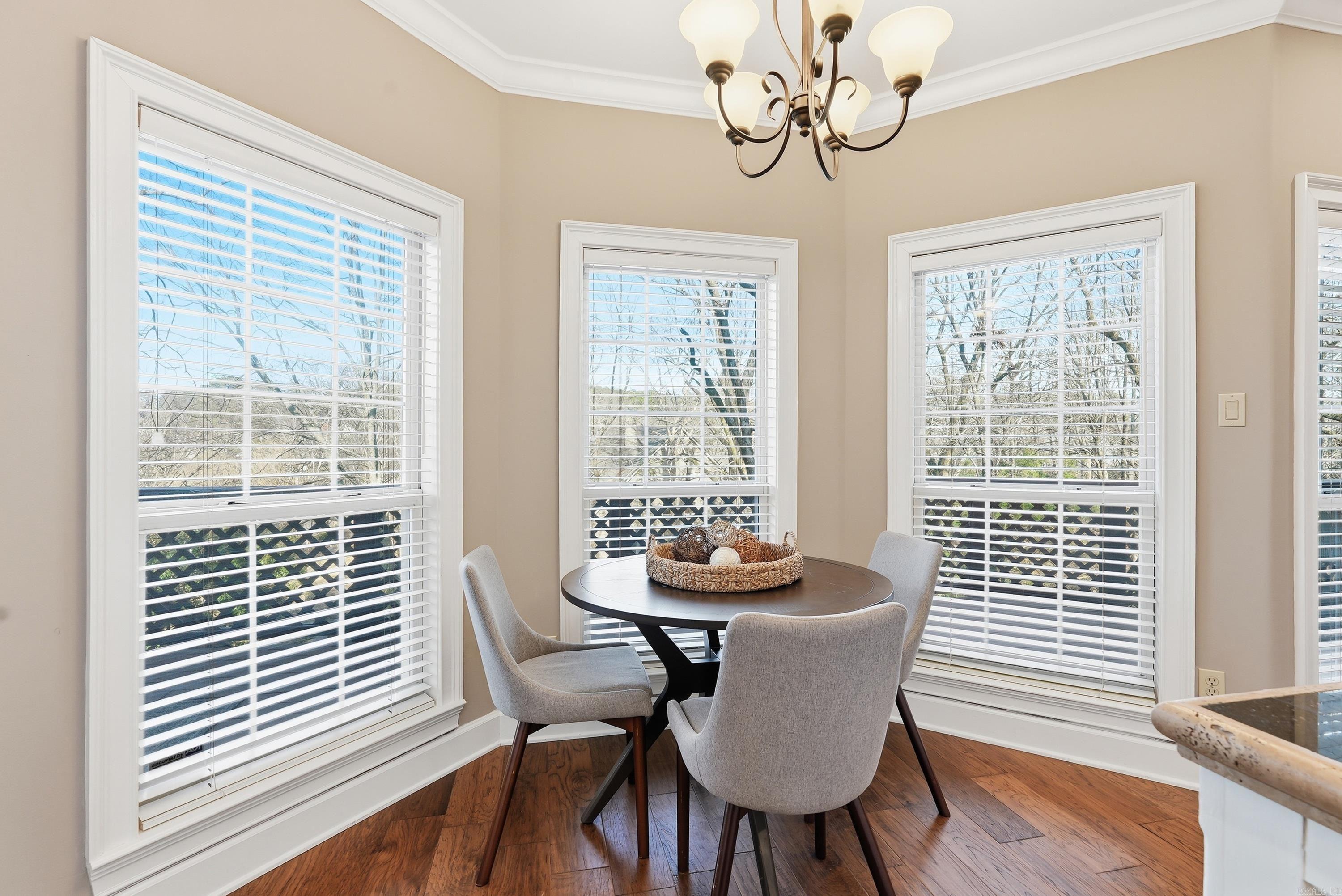 PLEASANT VALLEY ESTATES - Residential