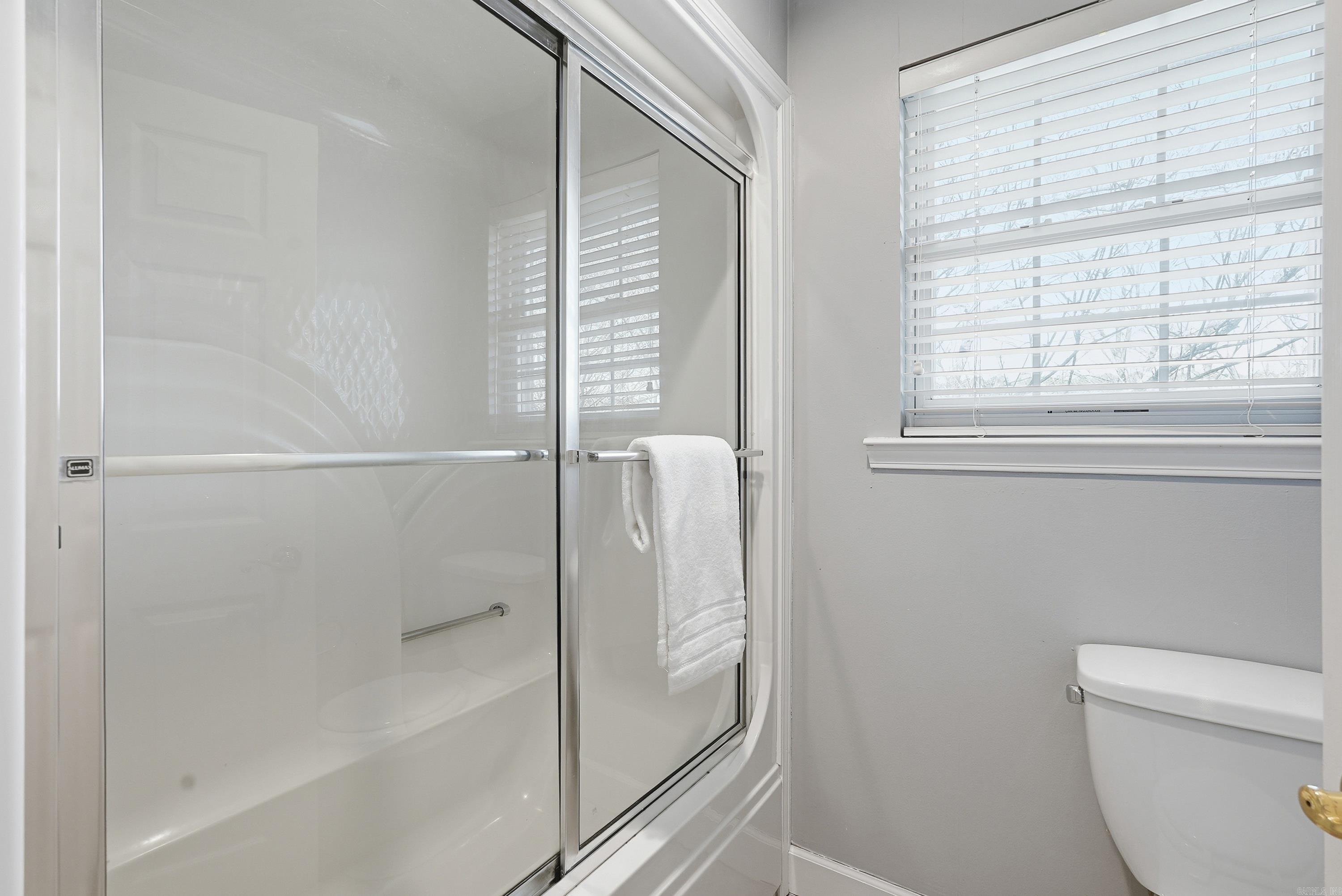 PLEASANT VALLEY ESTATES - Residential