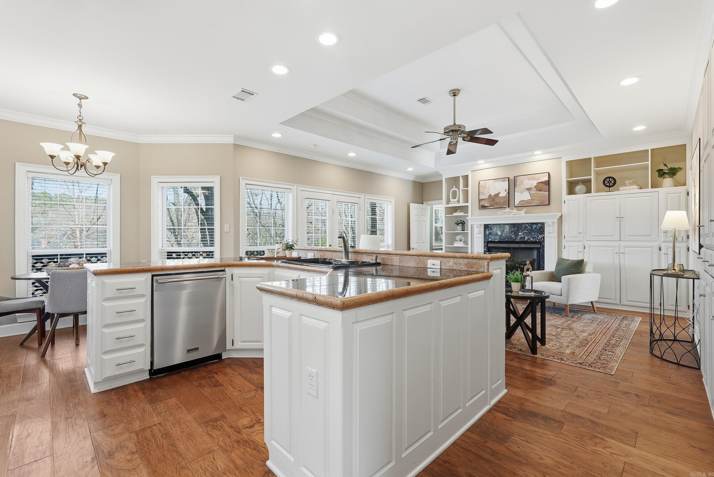 PLEASANT VALLEY ESTATES - Residential