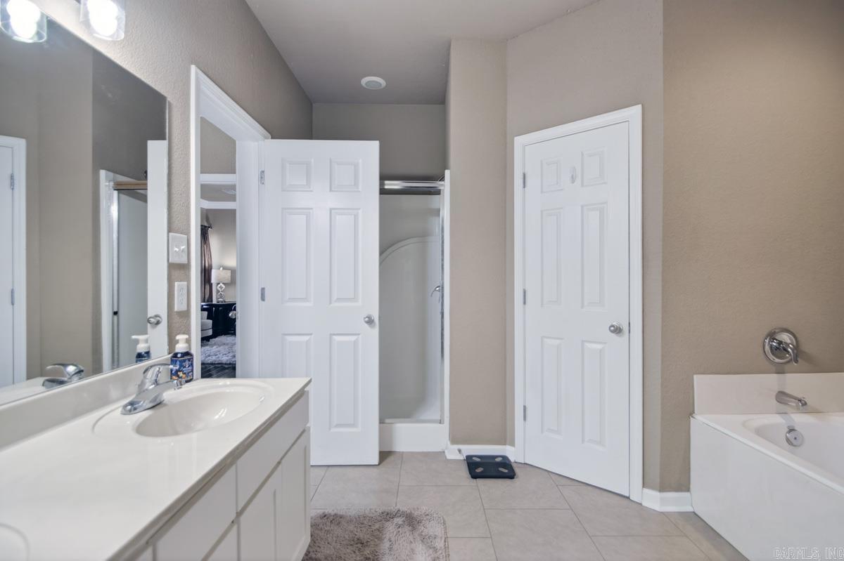 Royal Oaks - Residential