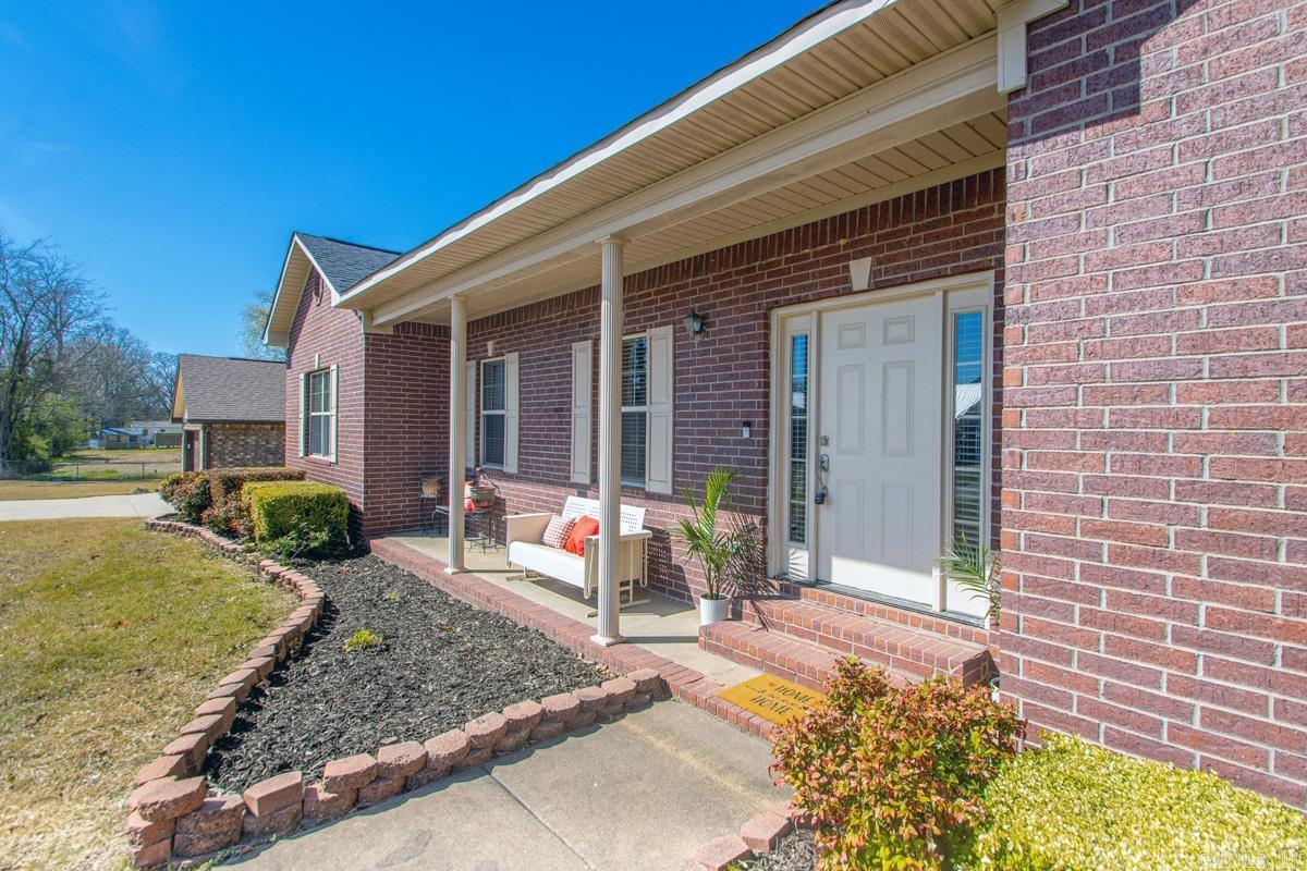 Royal Oaks - Residential