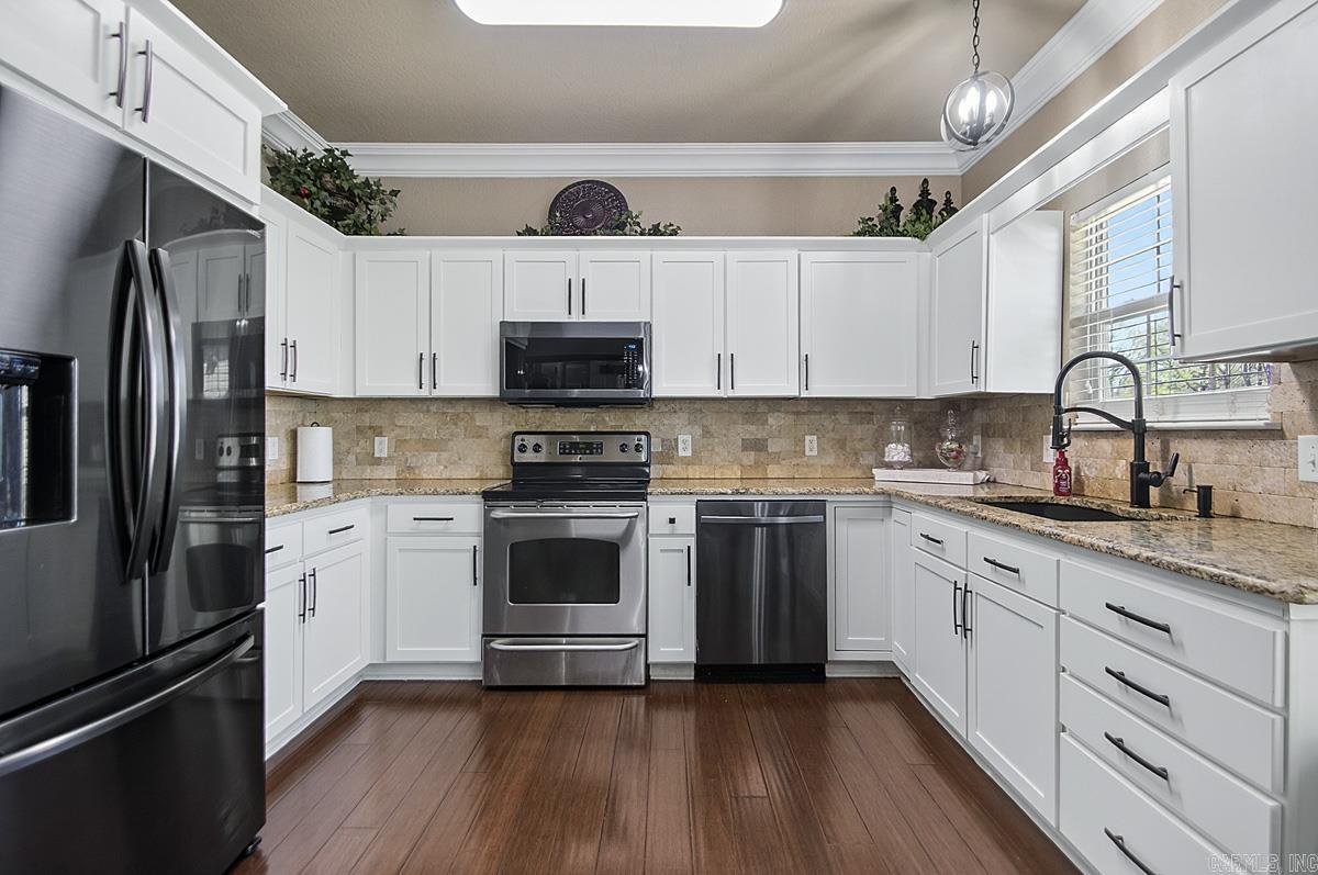 Royal Oaks - Residential